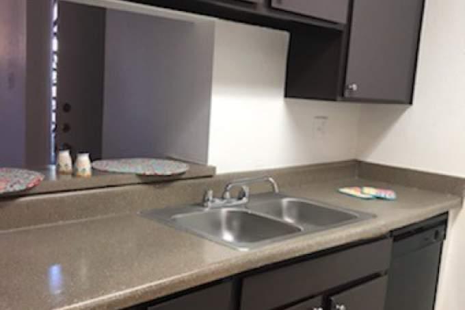 8312 N Interstate 35, #110 – photo 2