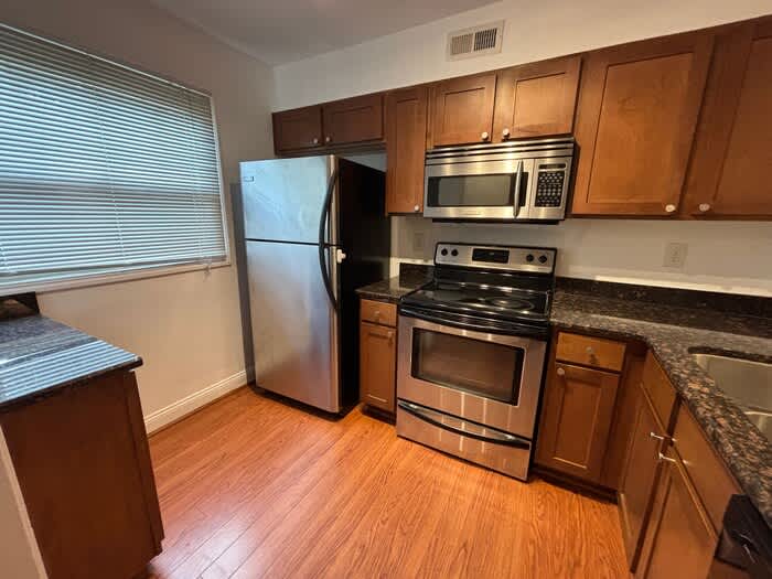 1207 Green Oaks Lane – photo 5