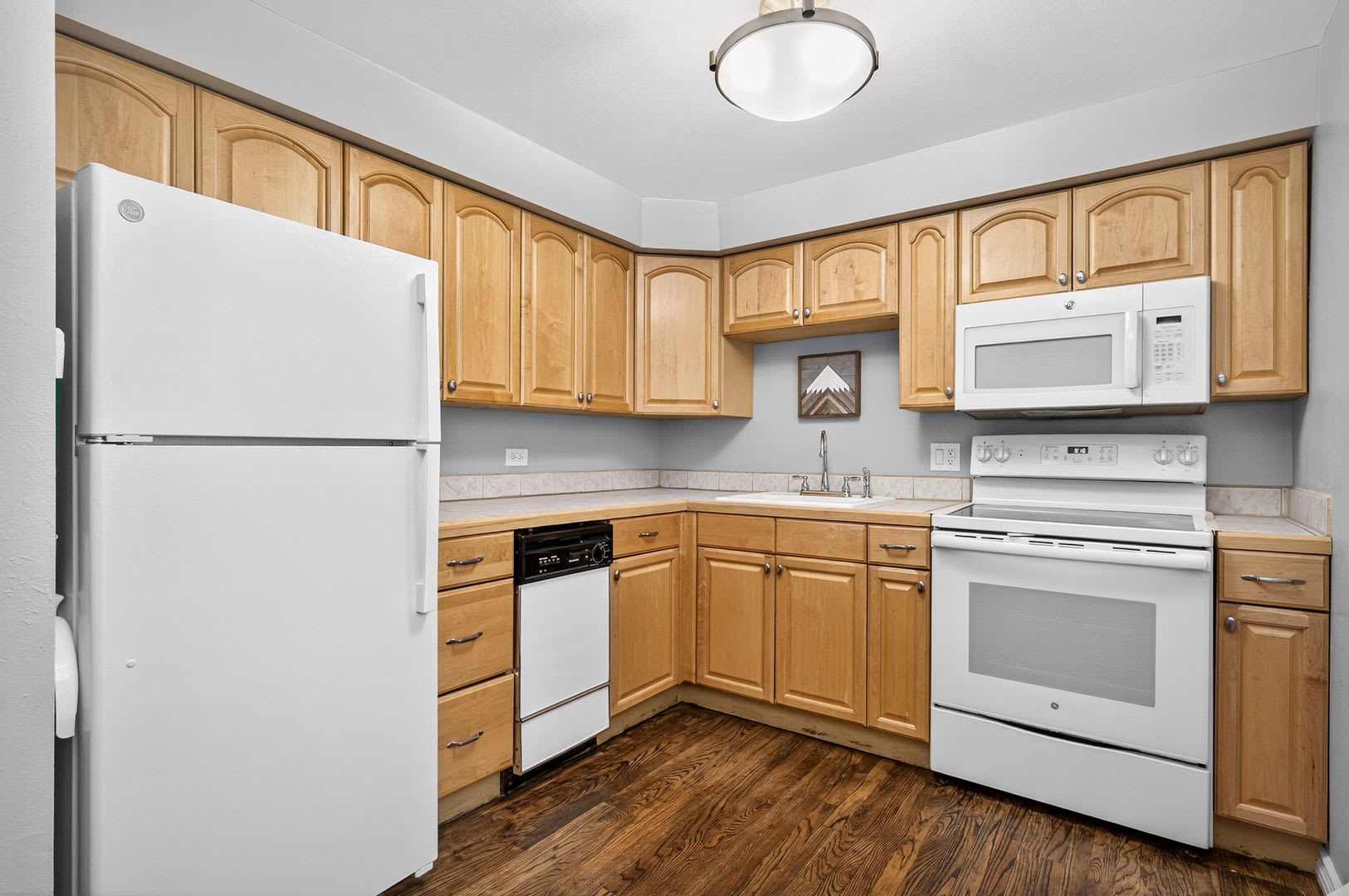 Beautiful Denver Condo – photo 4