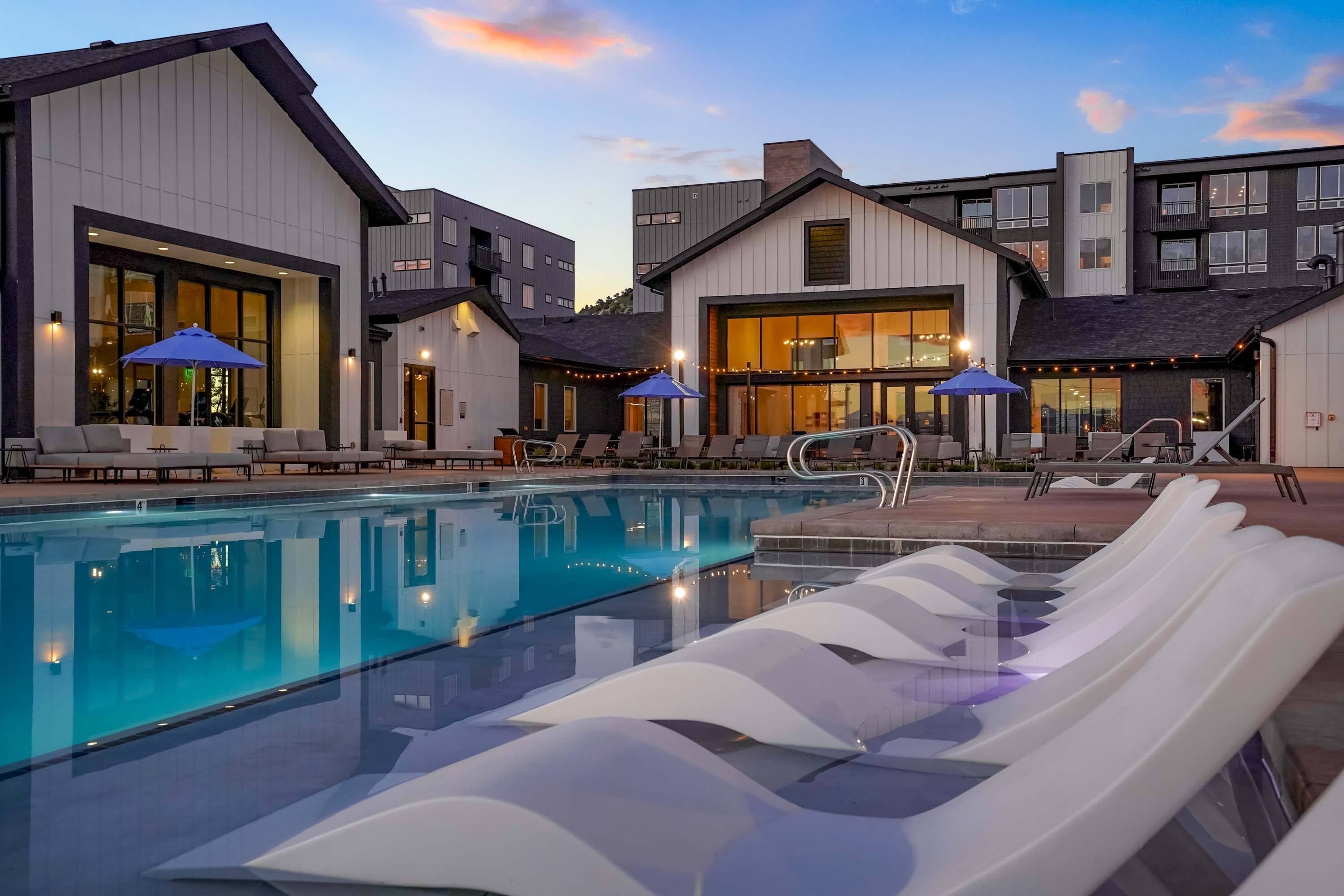 Alana Apartments – photo 2
