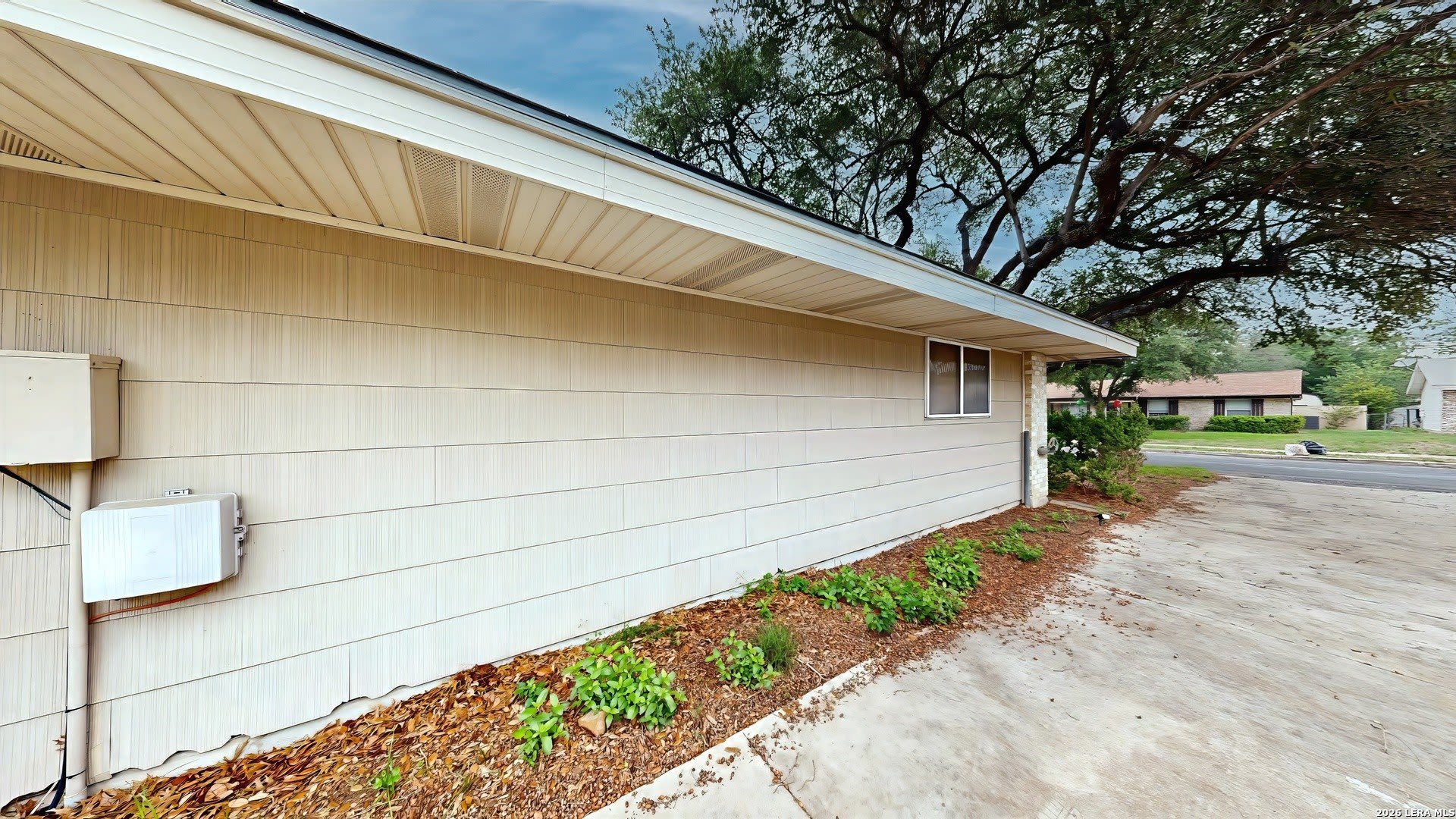 5058 GALAHAD DR – photo 5
