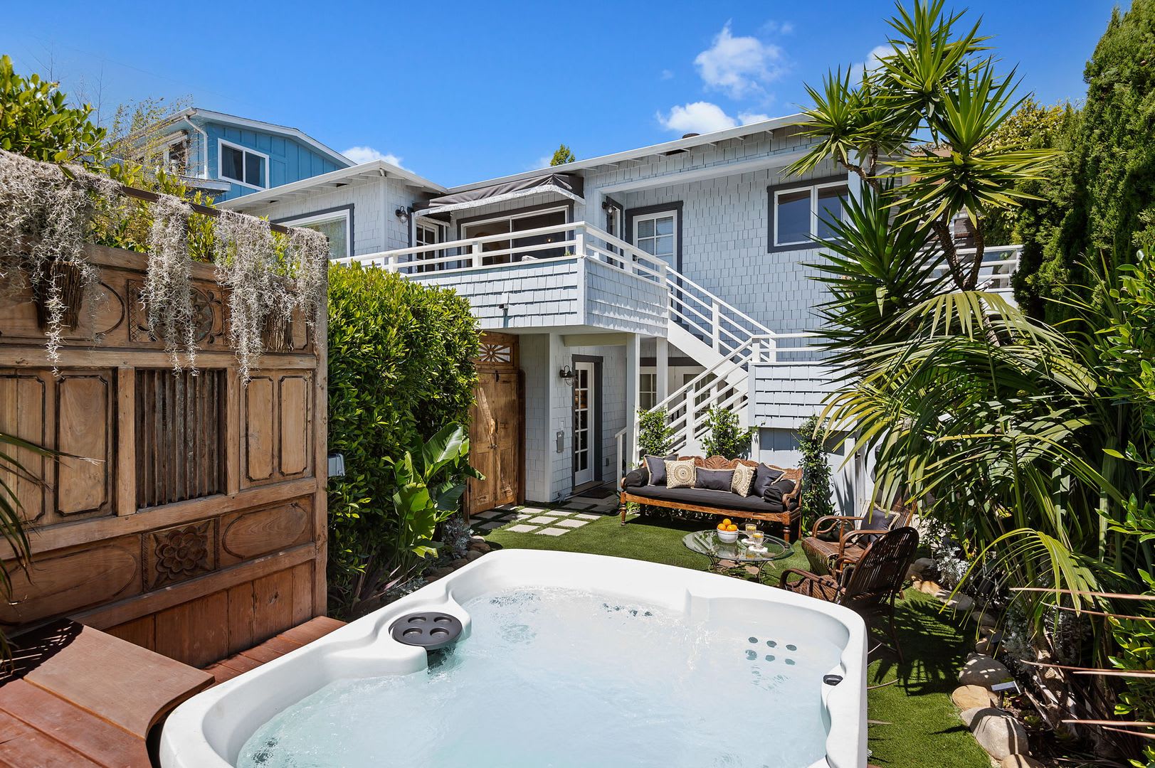 This beautiful Summerland home with ocean views is ready for YOU! – photo 4