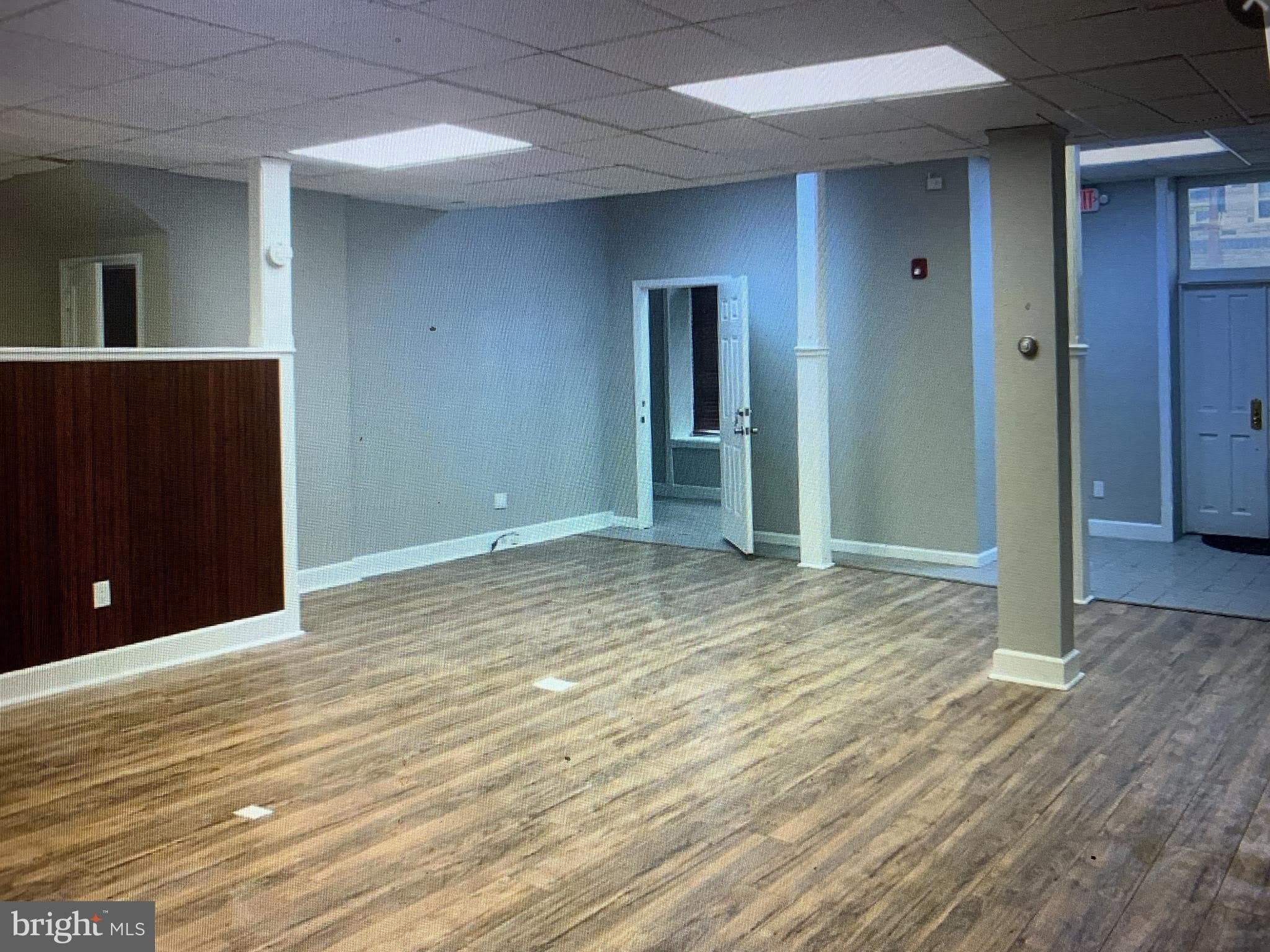 406 HIGH Street – photo 2