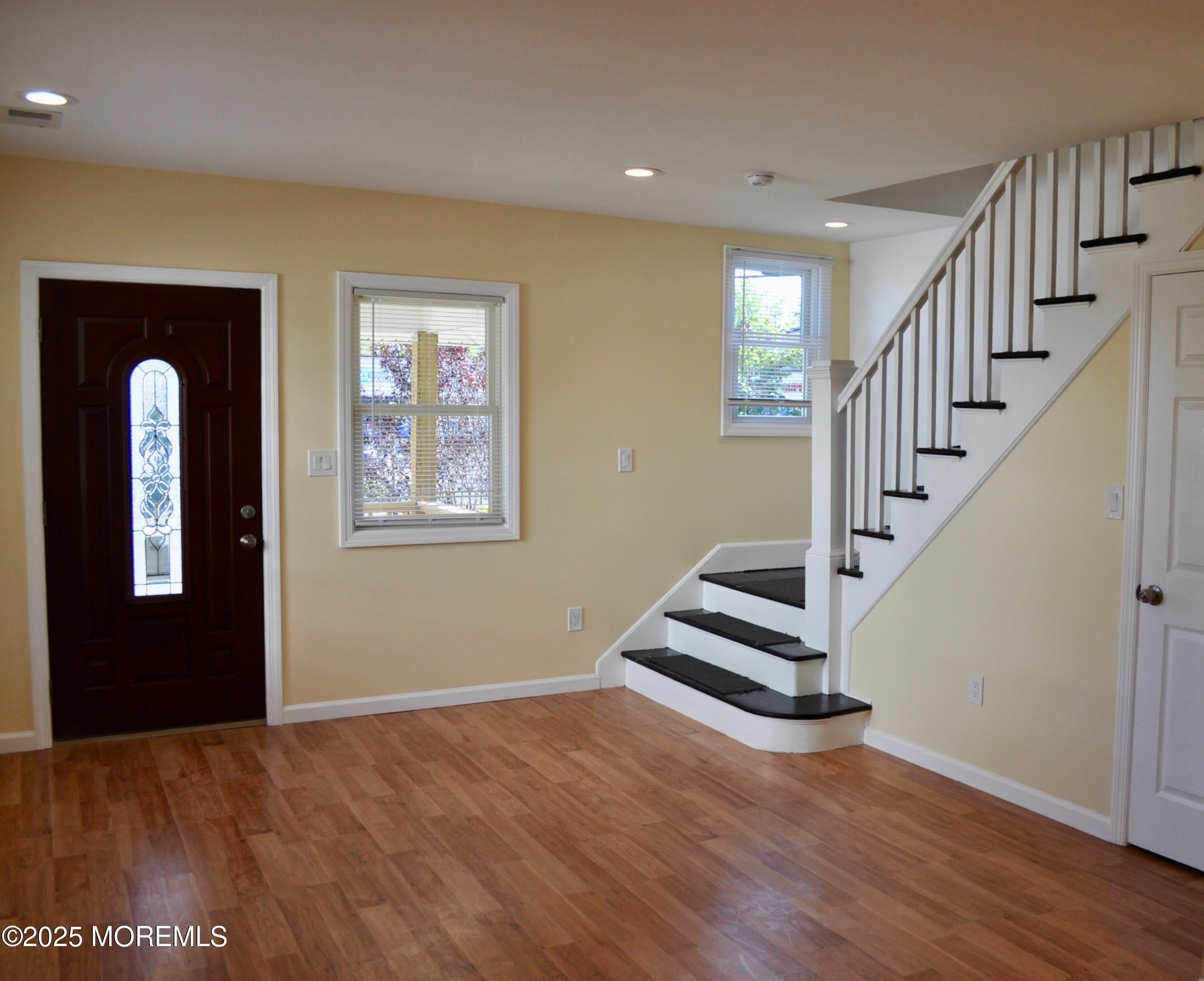485 Joline Avenue – photo 4