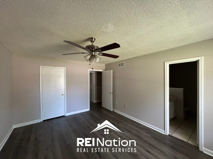 3857 Clemmer Drive – photo 2