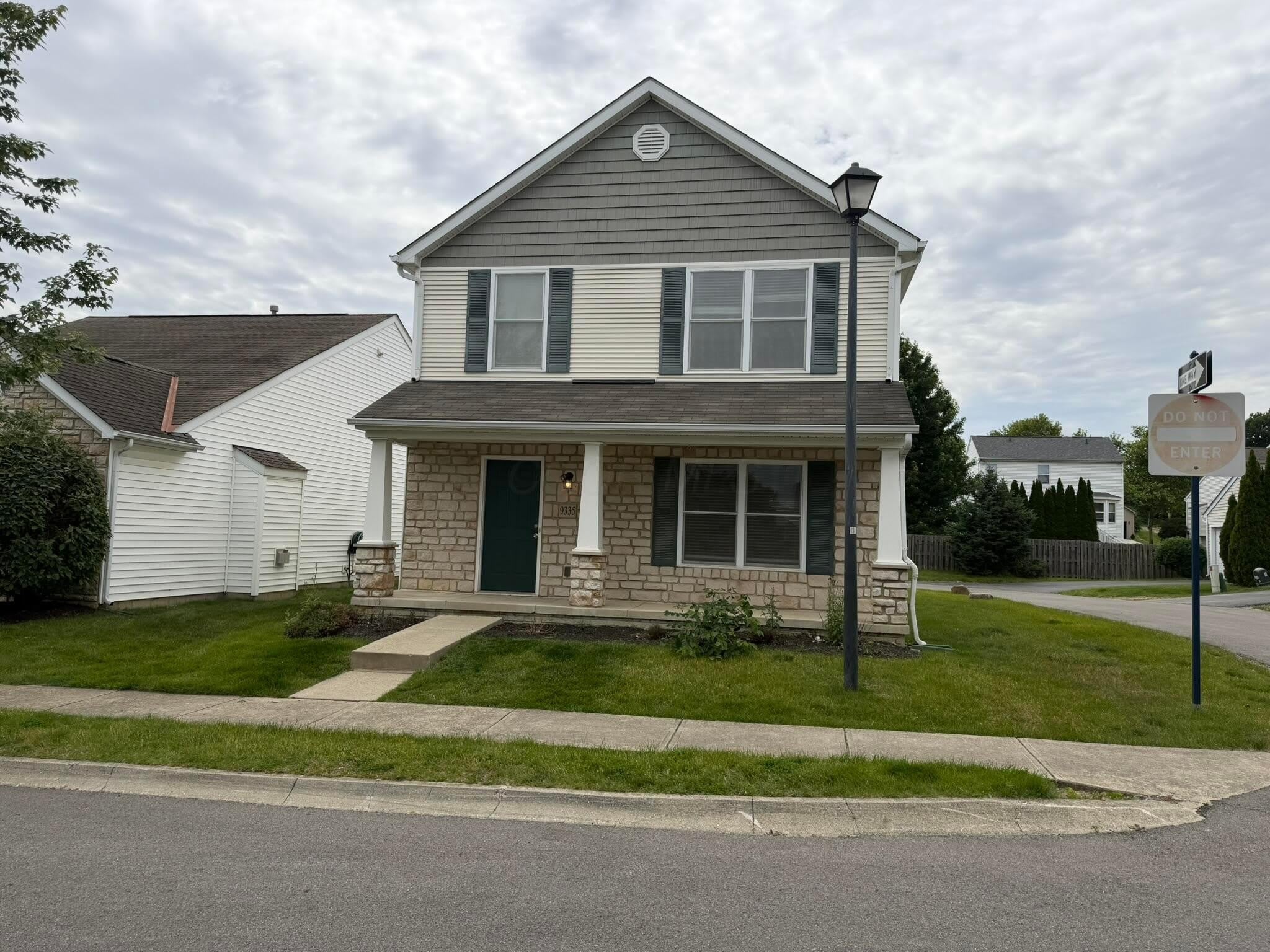 9335 Polaris Green Drive – photo 4