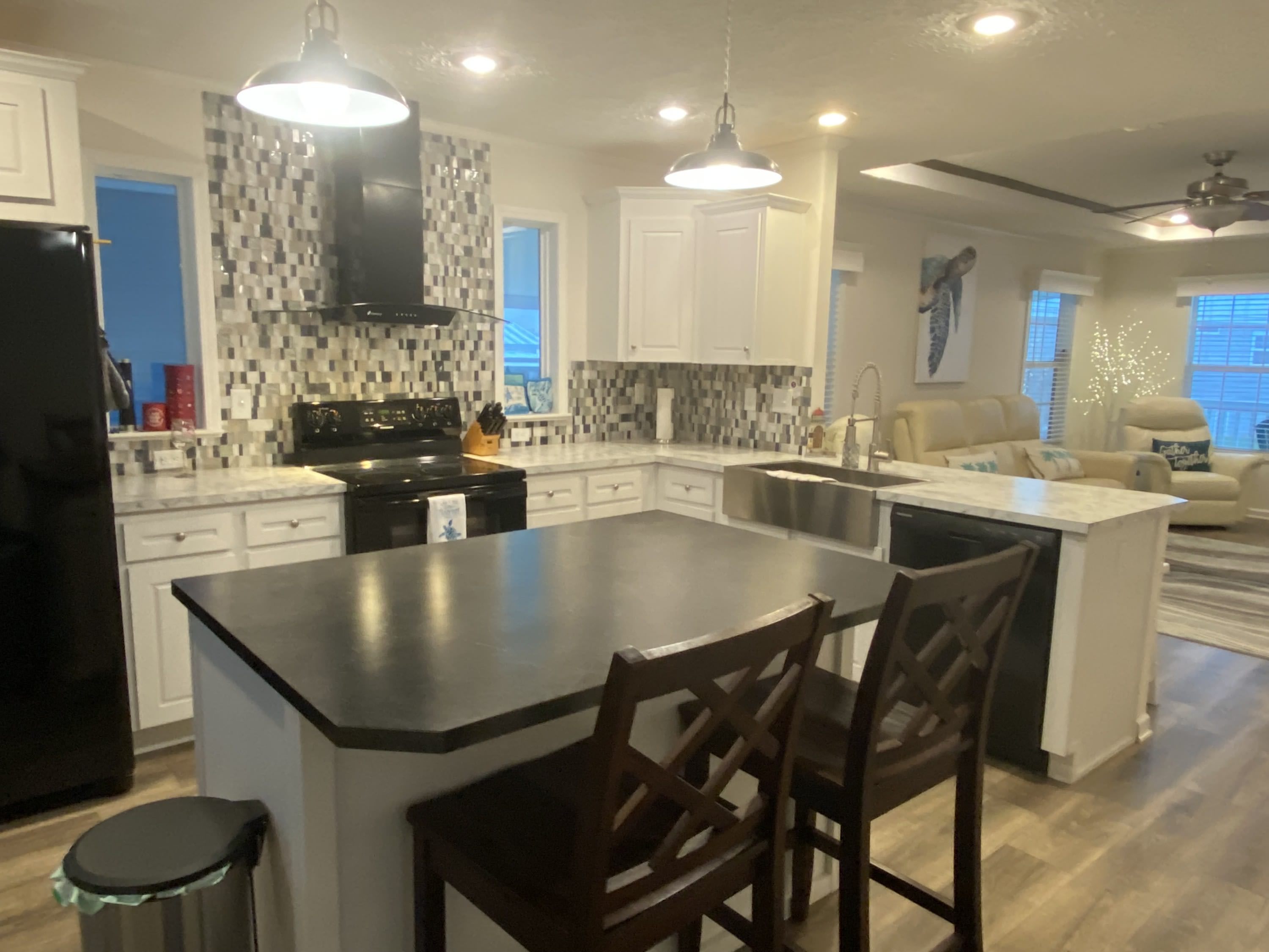 112 Crossways Drive – photo 2