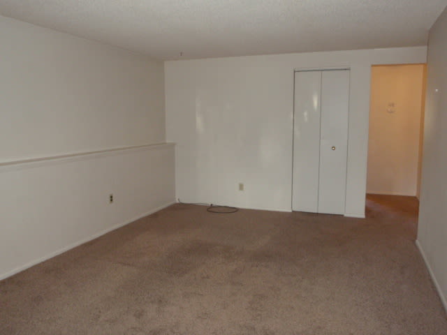 108 Camelot Court – photo 4