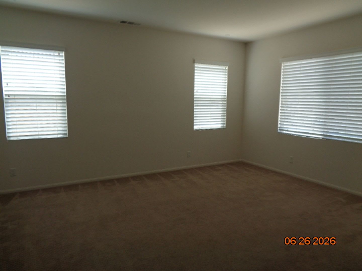 Beautiful 2 Story Home in the Rosamond Frontier Homes Development – photo 3