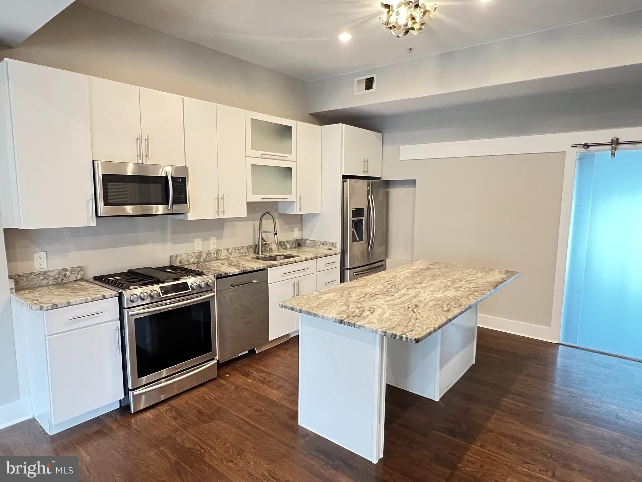 1620 E Street Ne – photo 3