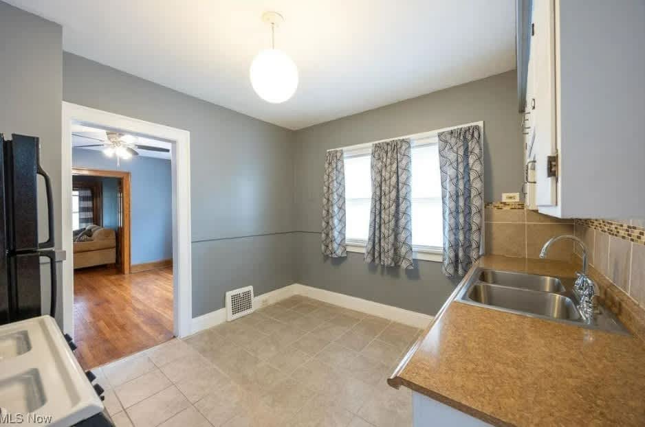 2100 Wascana Avenue – photo 5