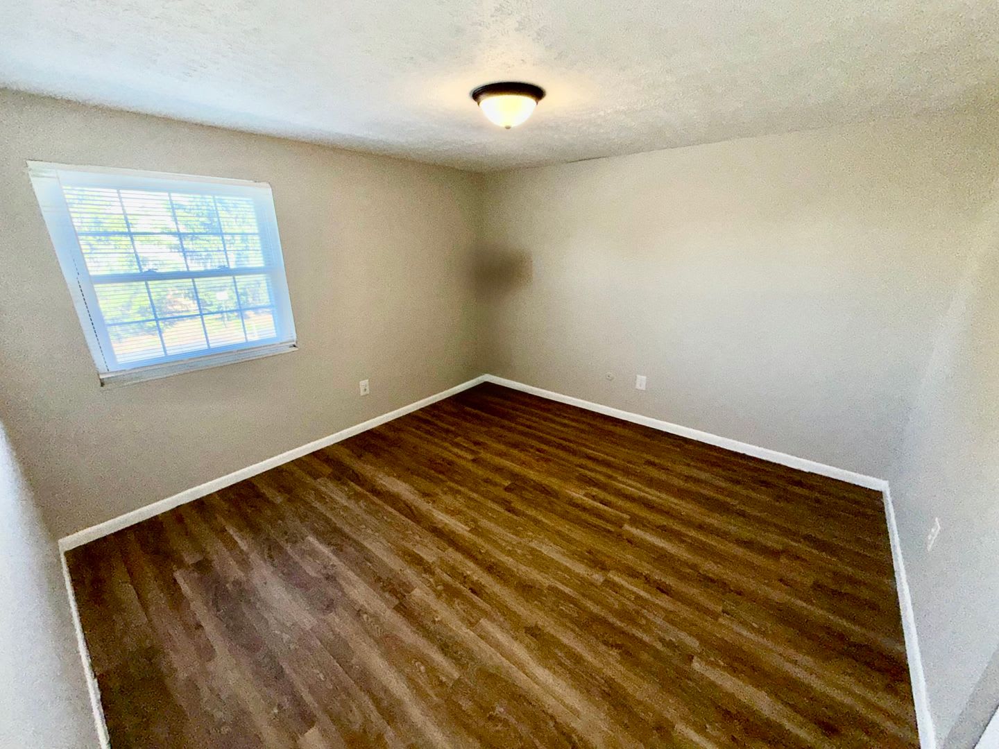 2 Bed 1 1 2 Bath Condo – photo 3