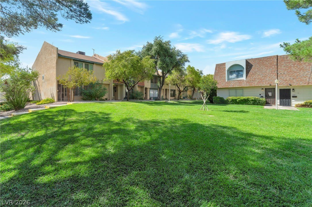 3472 Townhouse Drive – photo 4