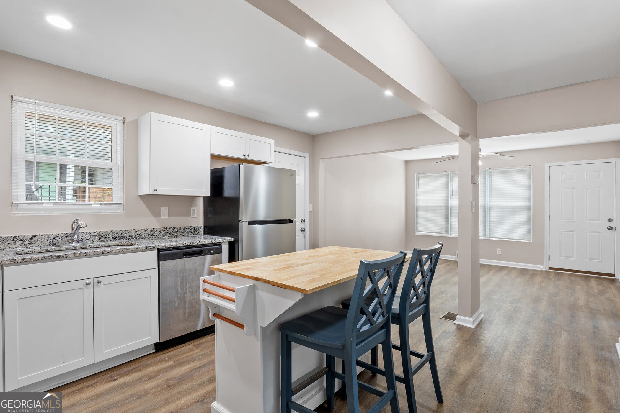 1799 Shirley Street SW – photo 4