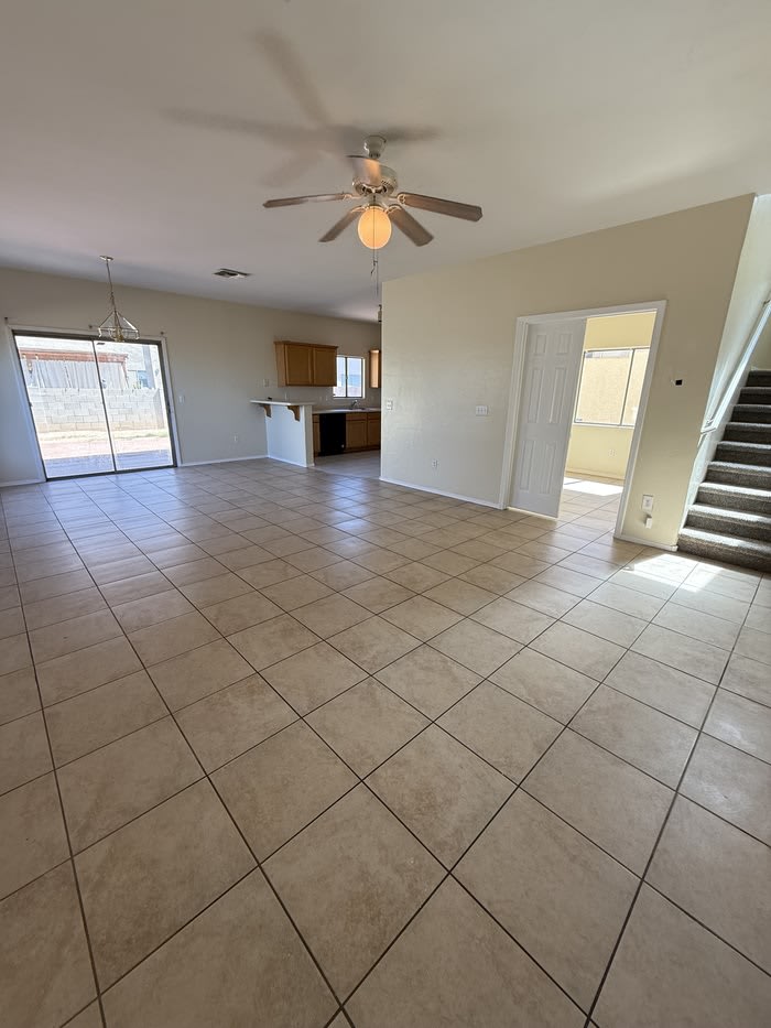 3527 E Drexel Manor Stravenue – photo 3
