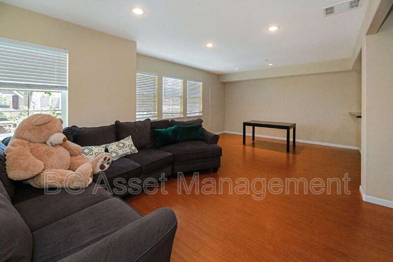 1653 Northshore Dr – photo 2