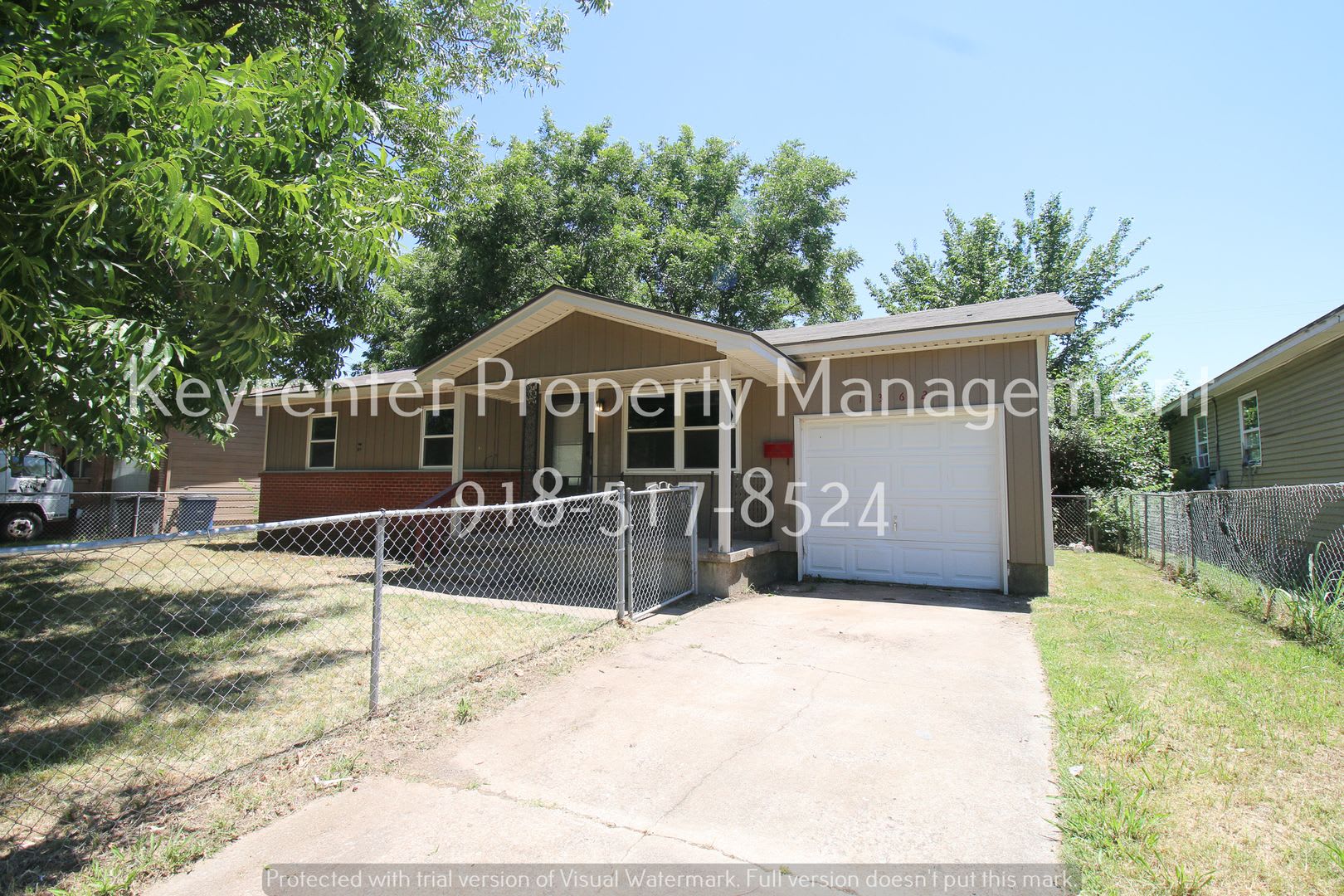 3 Bedroom 1 Bathroom With Attached Garage And Fenced In Yard Available 8 15 – photo 3