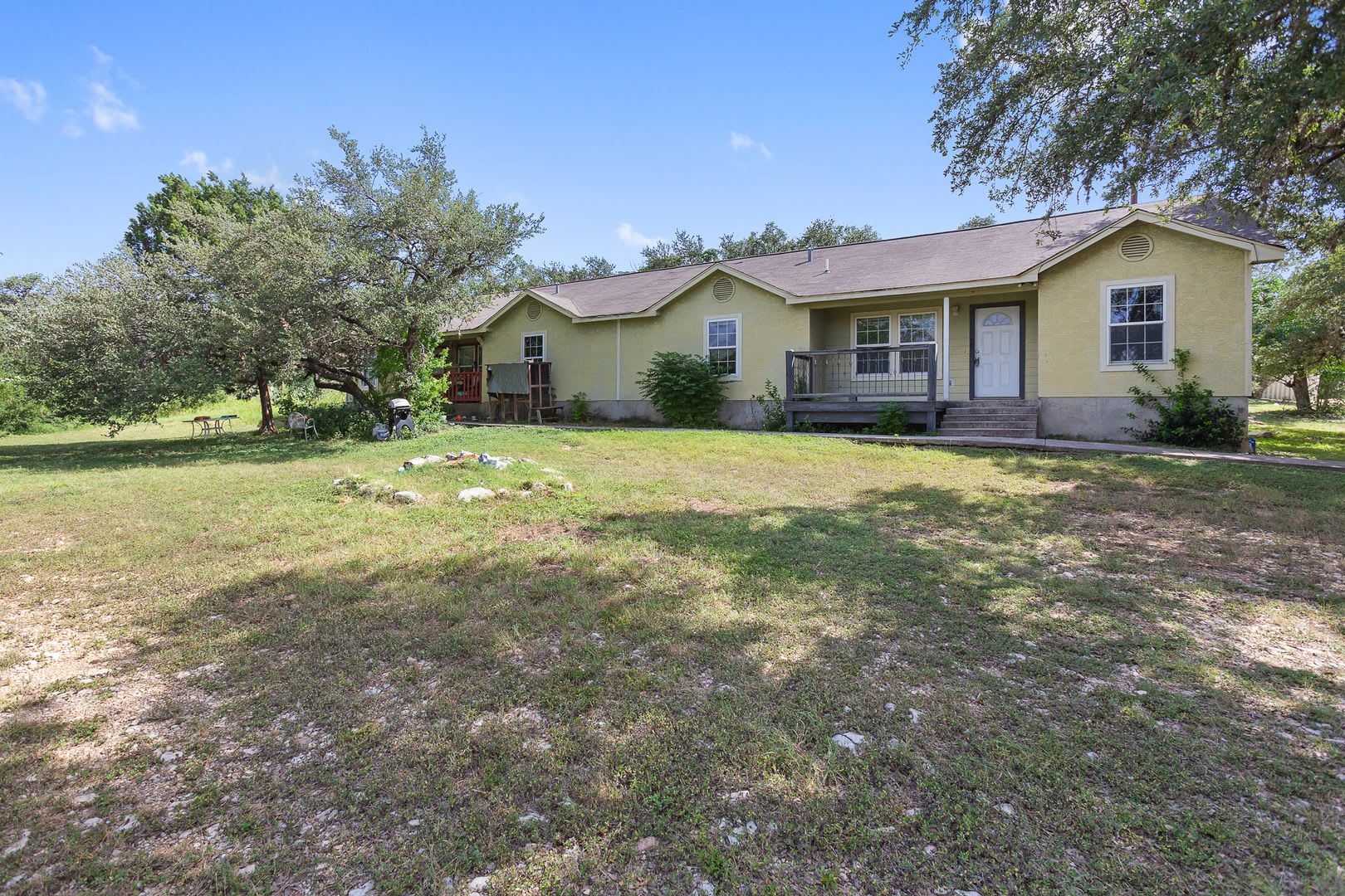 1629 Gordon Rd – photo 3