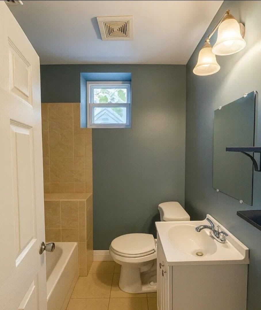 3 Bedroom Home In Point Breeze – photo 4