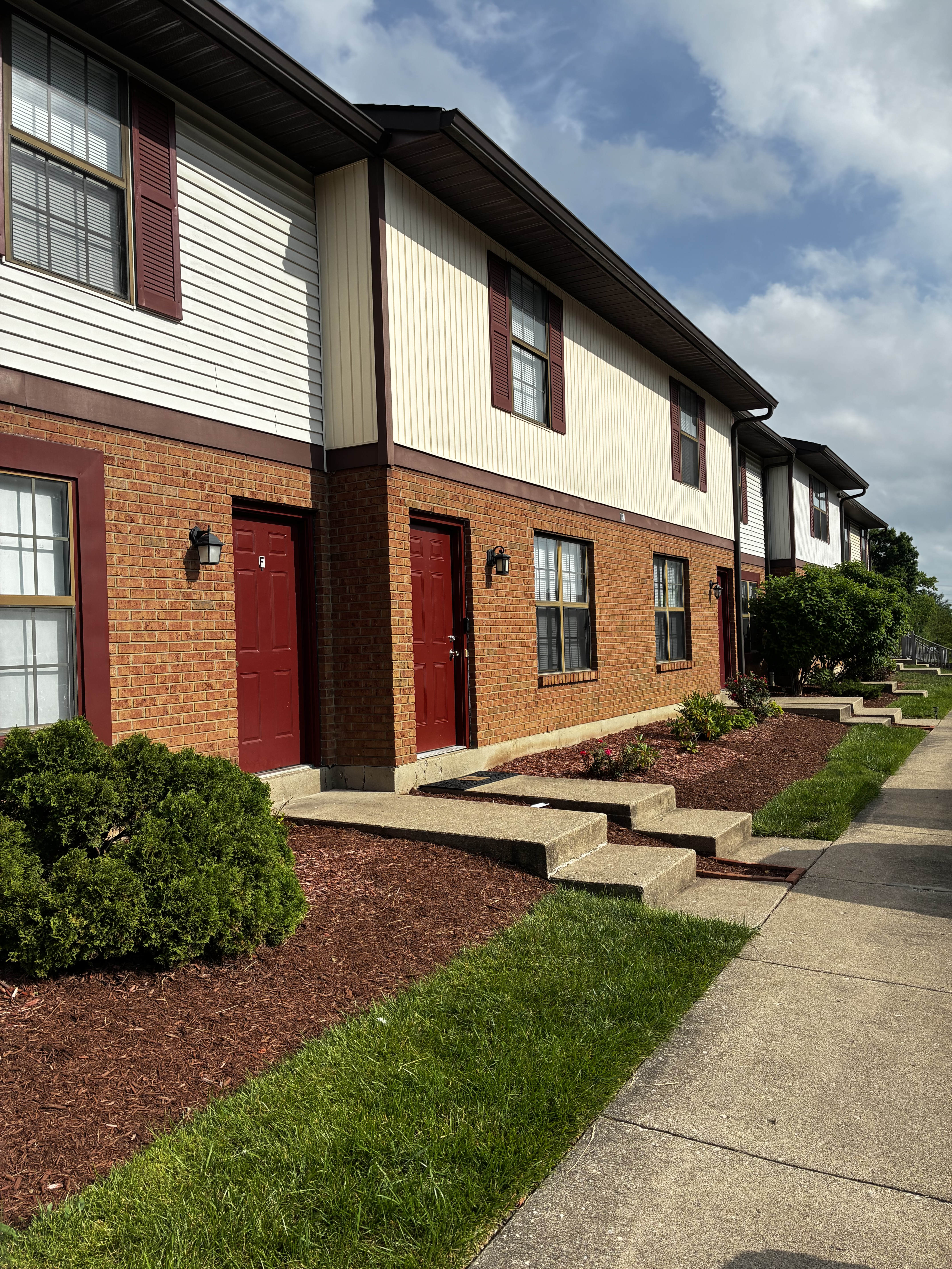 724 Ohio Pike – photo 1