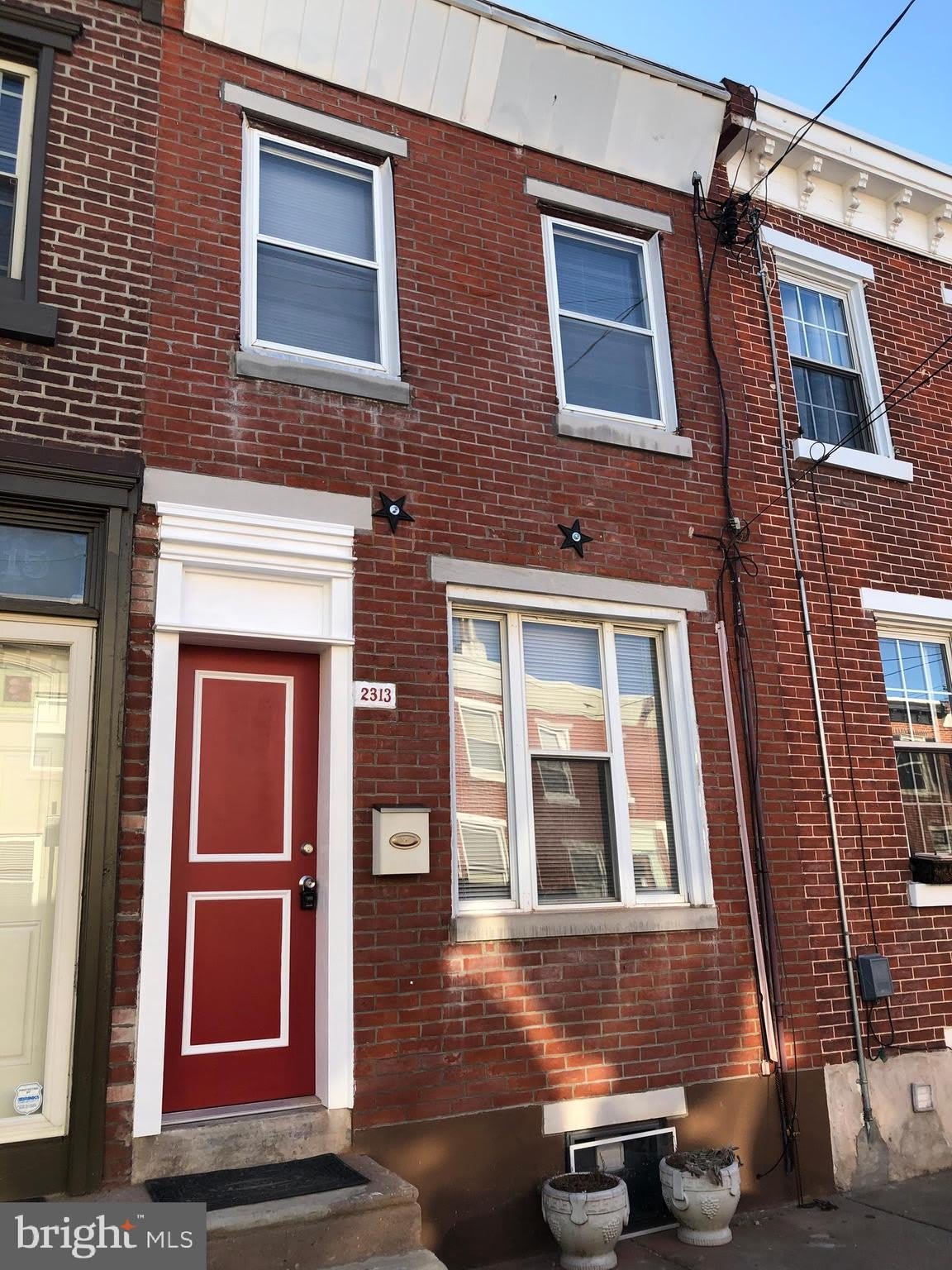 2313 GAUL Street – photo 1