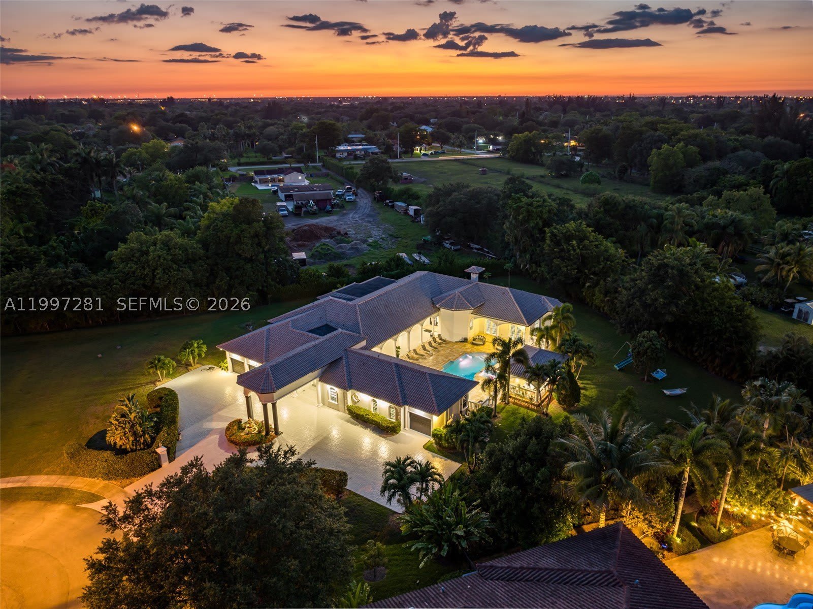 13751 Pine Meadow Ct – photo 3