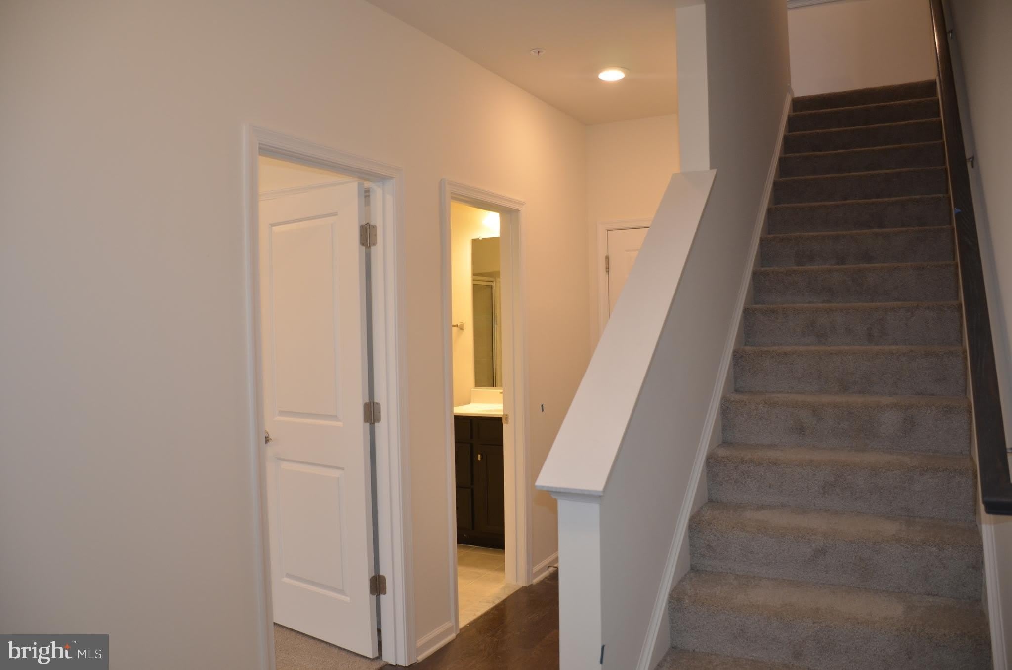 5609 Tallyn Hunt Place – photo 2