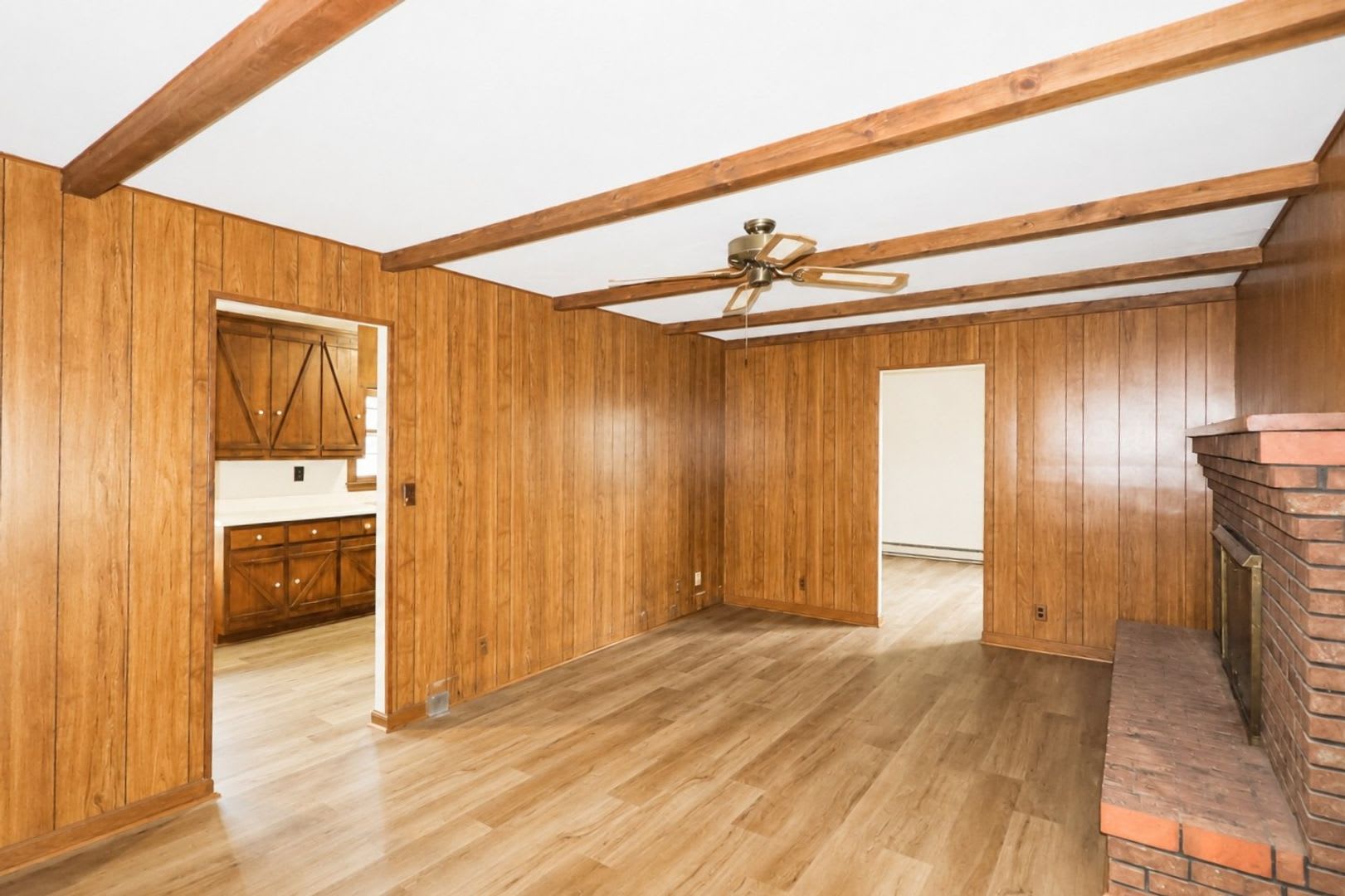 Freshly Renovated & Move-In Ready – Charming 3BR Brick Ranch! – photo 5