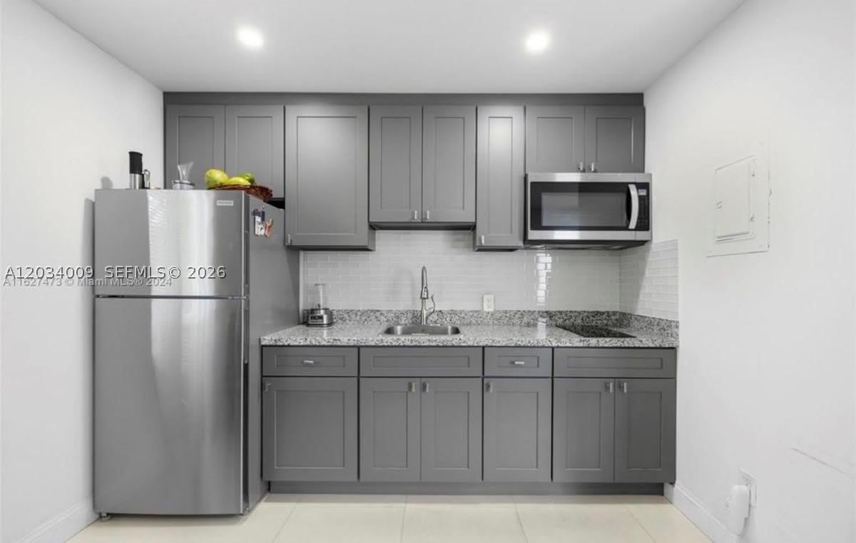 6010 NW 38th St – photo 5