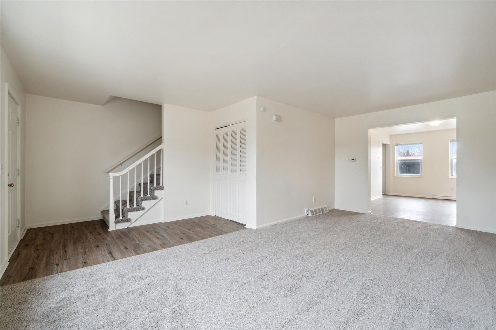 Bridgeport Village Hkq Investment Group Llc – photo 2
