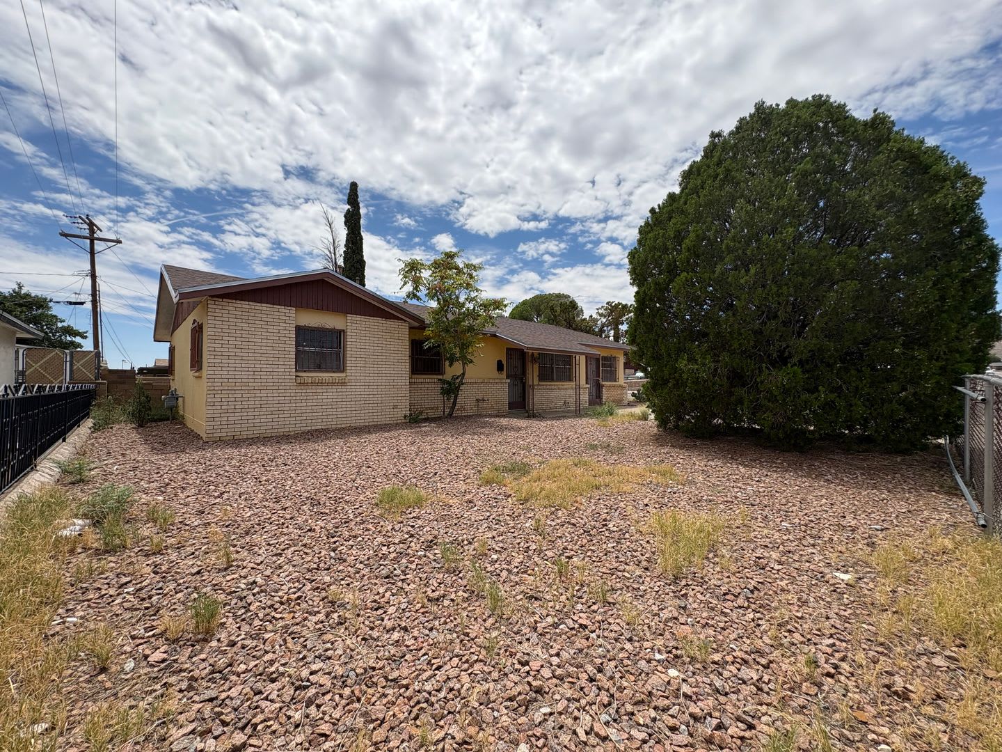 Home For Rent Northeast El Paso – photo 1