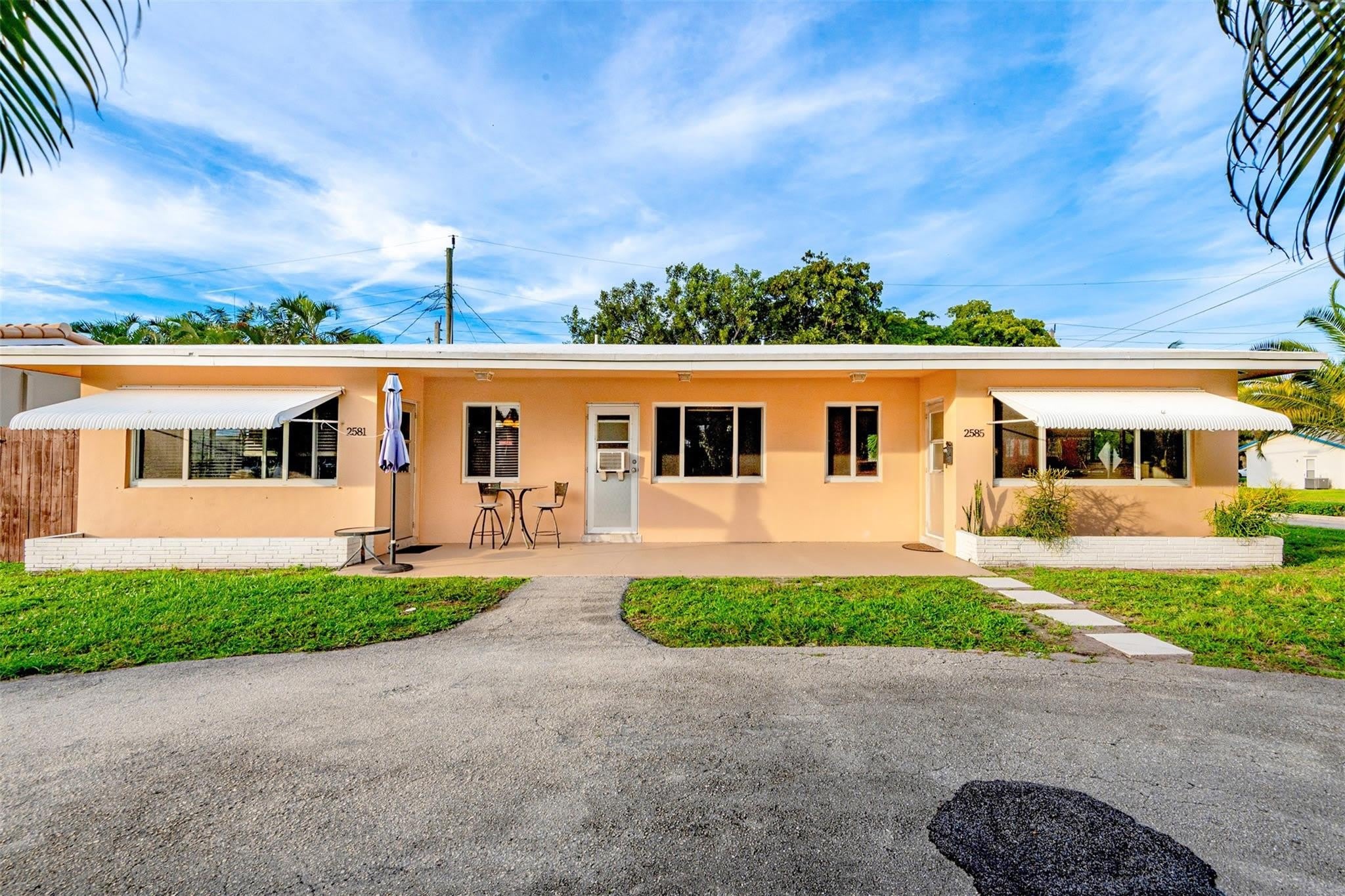 2581 NE 11th Court – photo 2