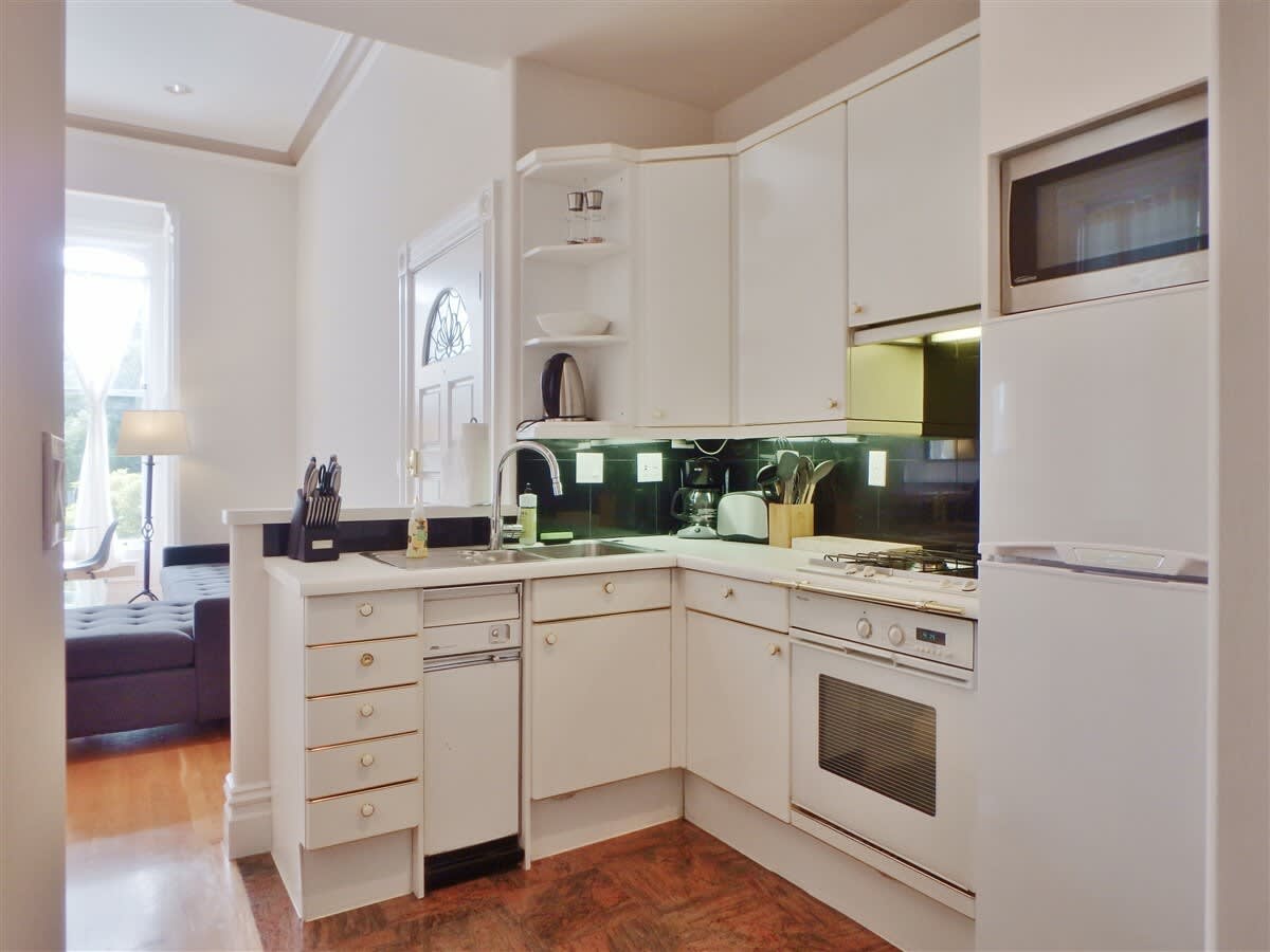 1944 Webster Street – photo 4