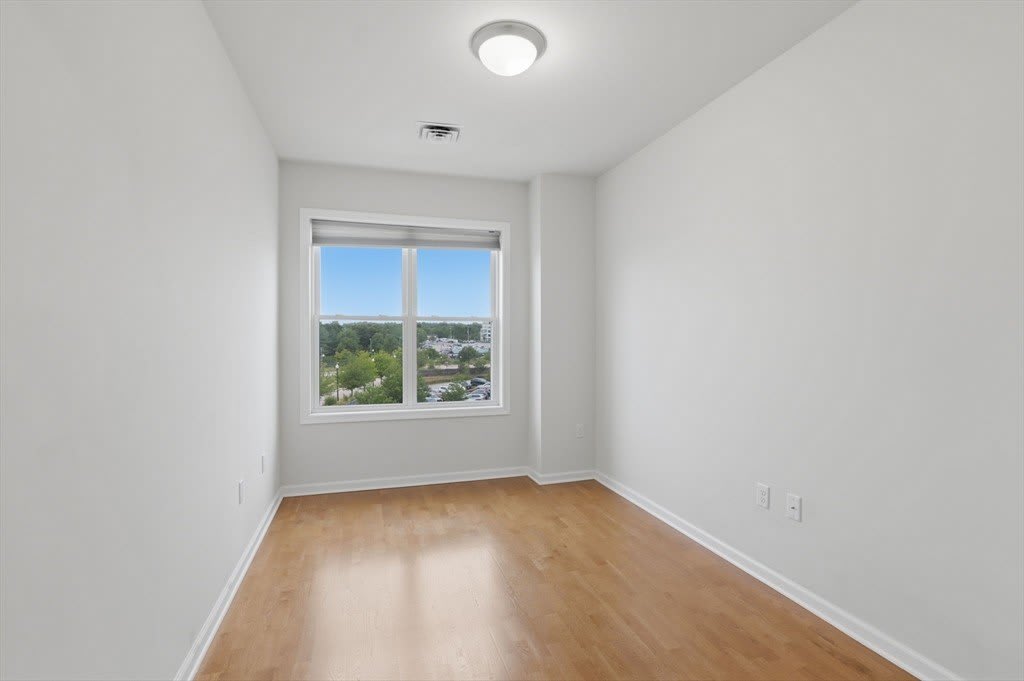 110 Trotter Rd – photo 2