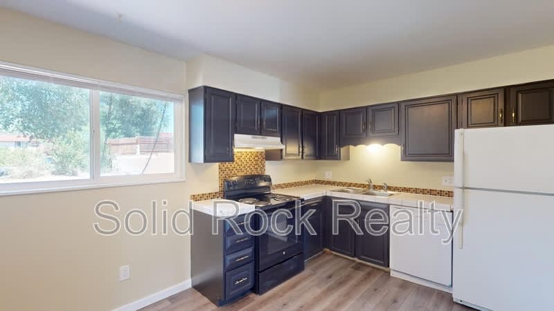 357 Gahart Drive – photo 1