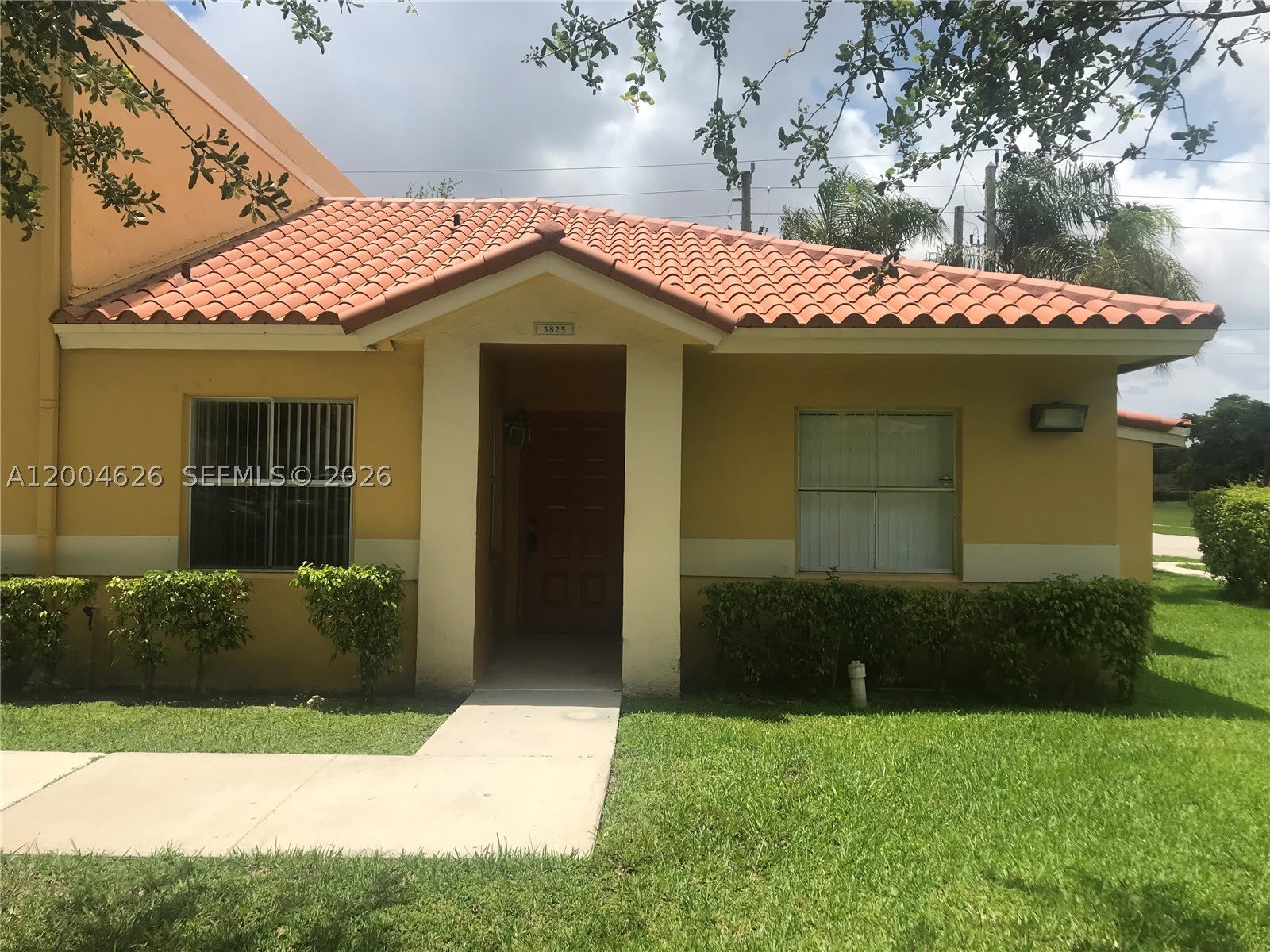 3825 Nw 90Th Ave – photo 2