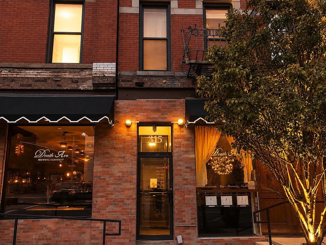 315 10th Avenue – photo 1