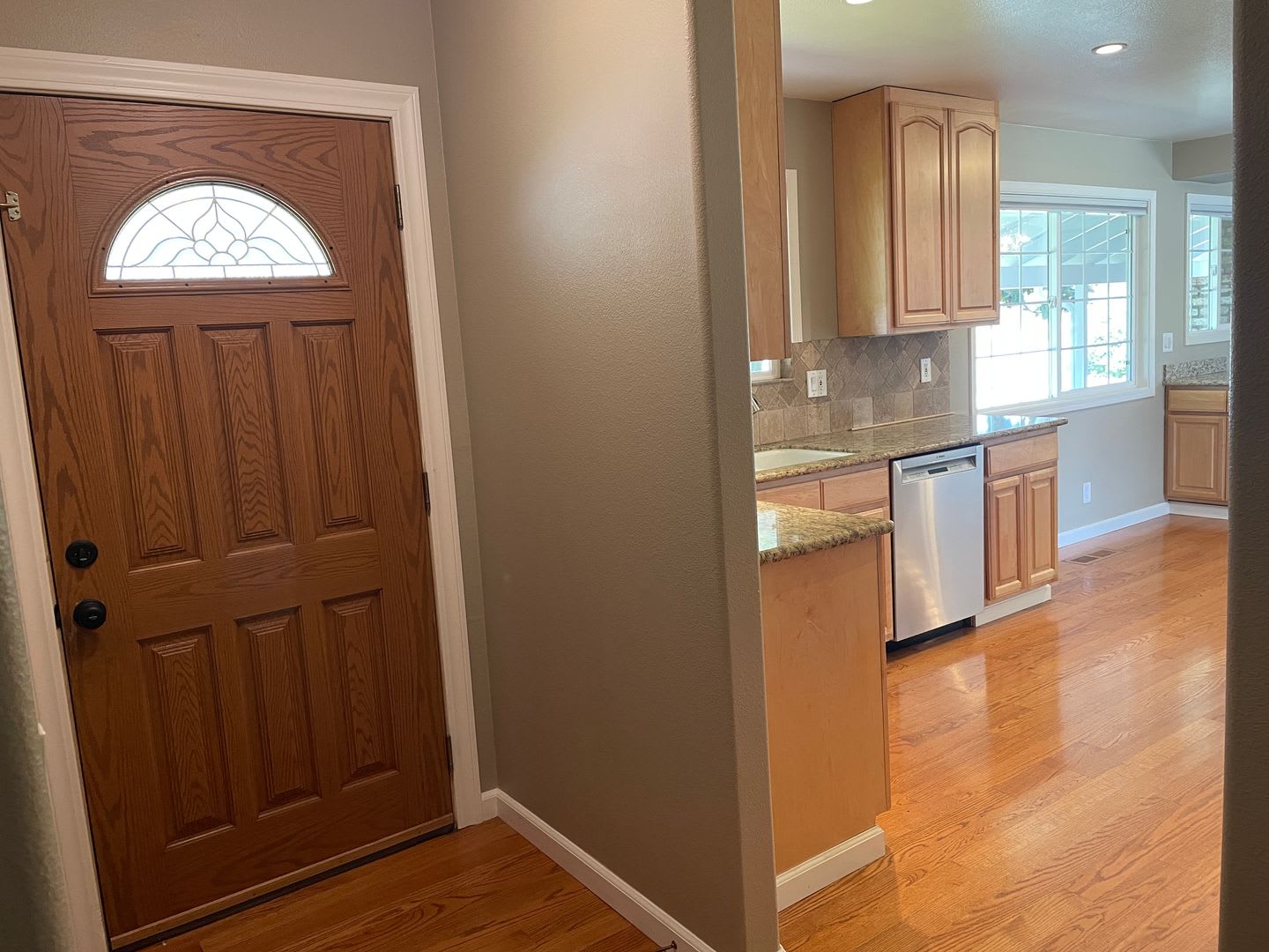Spacious 3 Bedroom + Office Ranch-Style Home – photo 4