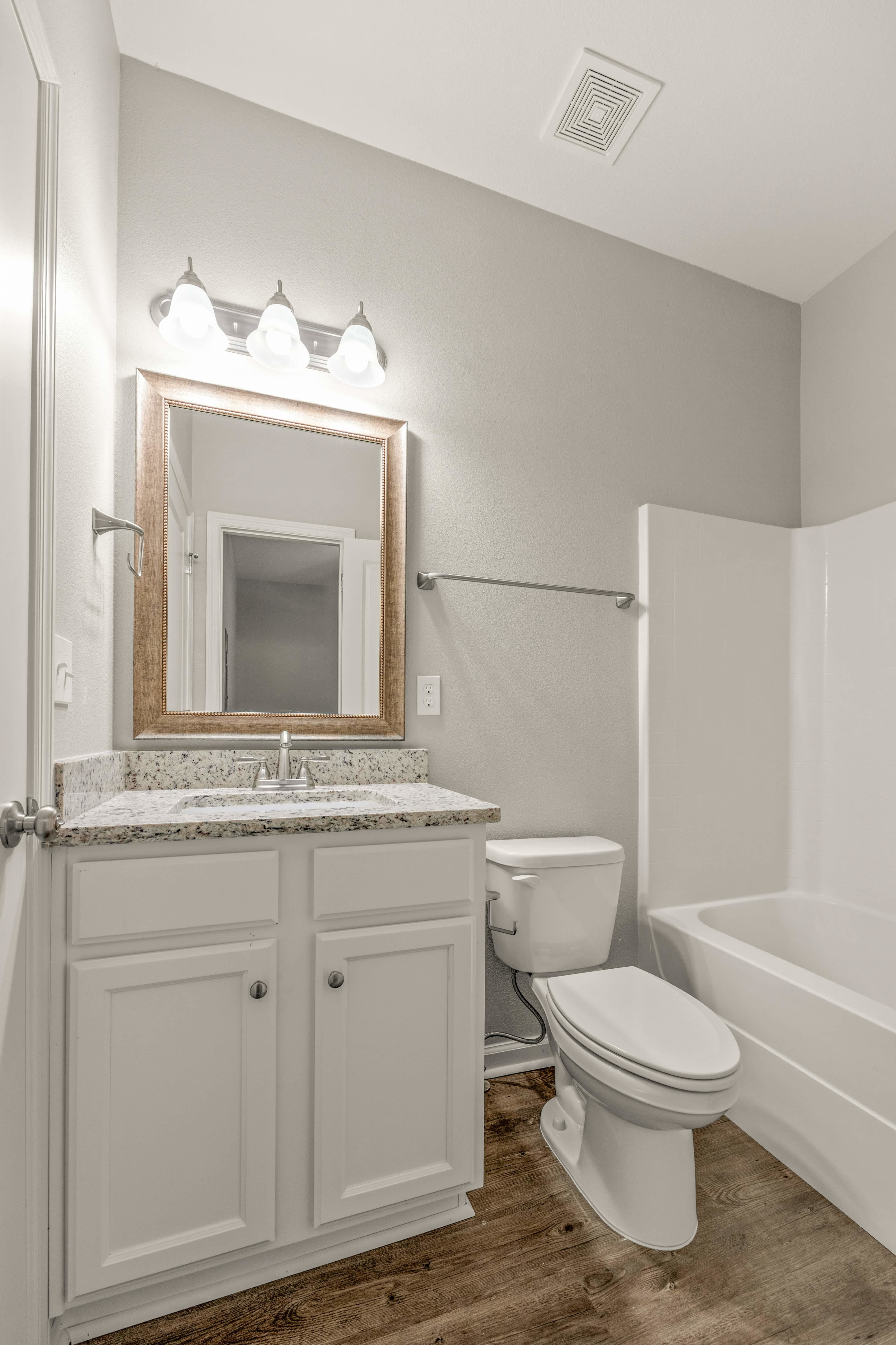 20 Hampton Way – photo 2