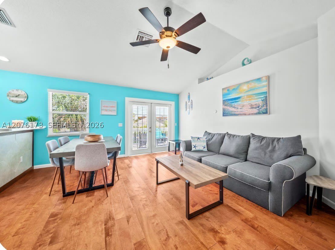 1261 Bonefish Ct – photo 4