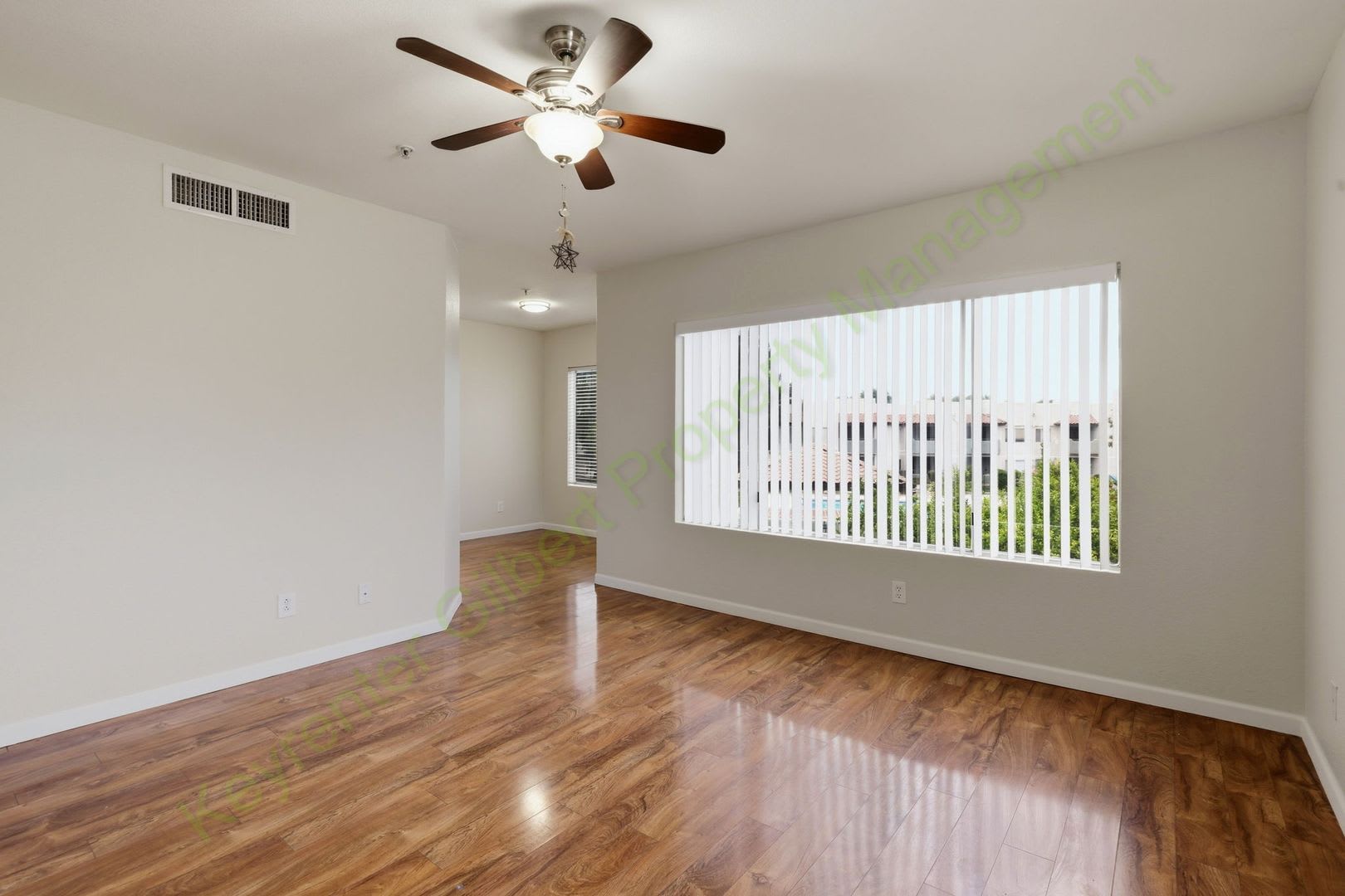 Freshly Updated 2-Bedroom Condo in Gated Lakeshore at Andersen Springs – New Paint & New Carpet! – photo 3