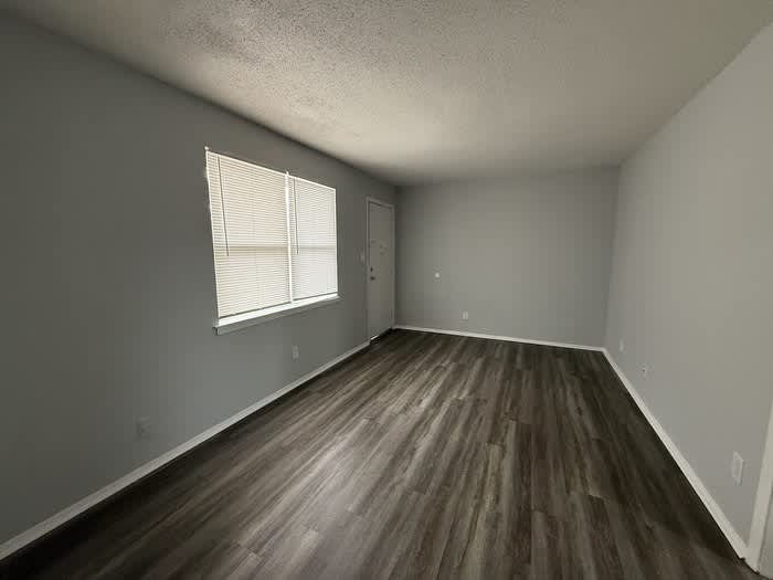 882 Crockett Place – photo 1
