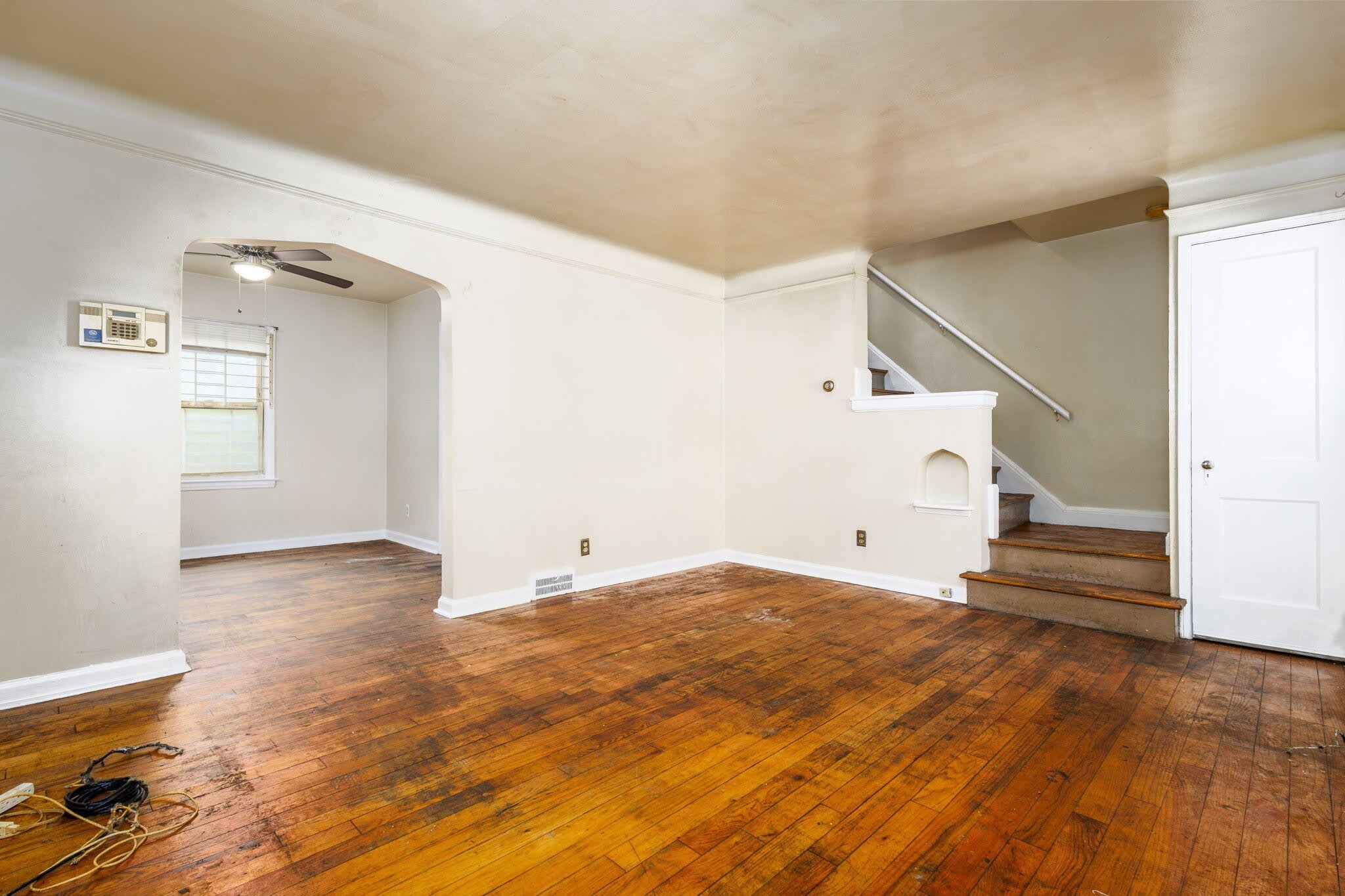 18434 Kelly Road – photo 4