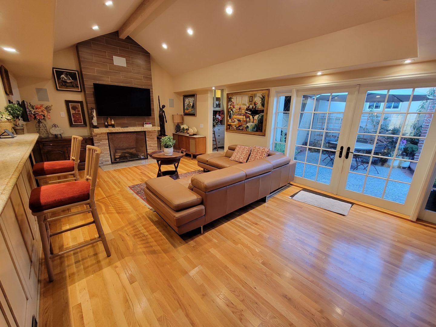 Entire residential home hosted by 3M1S – photo 2