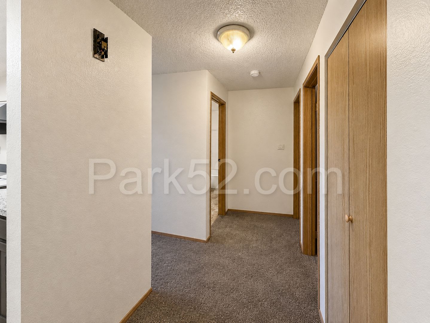 1 2 Off First Full Month 2Nd Floor 2 Bedroom Tacoma Apartment With New Carpet – photo 2