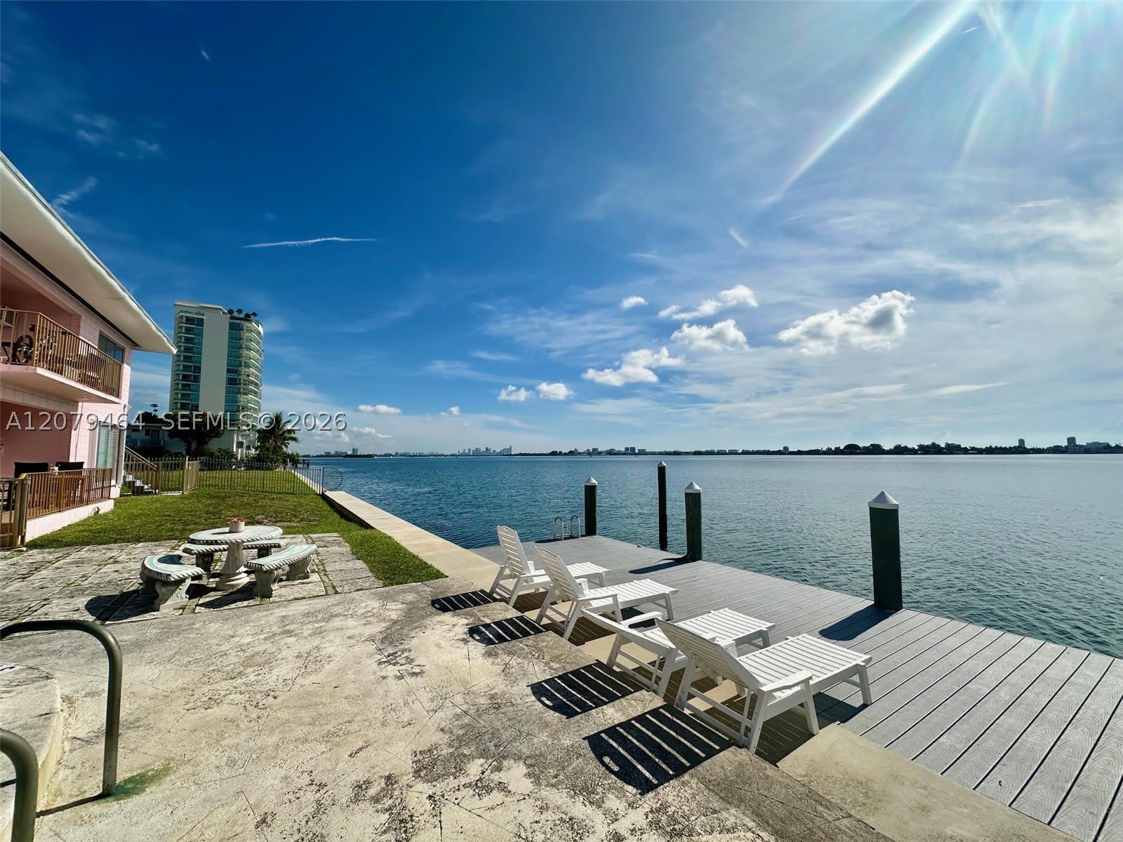 7921 East Dr – photo 2