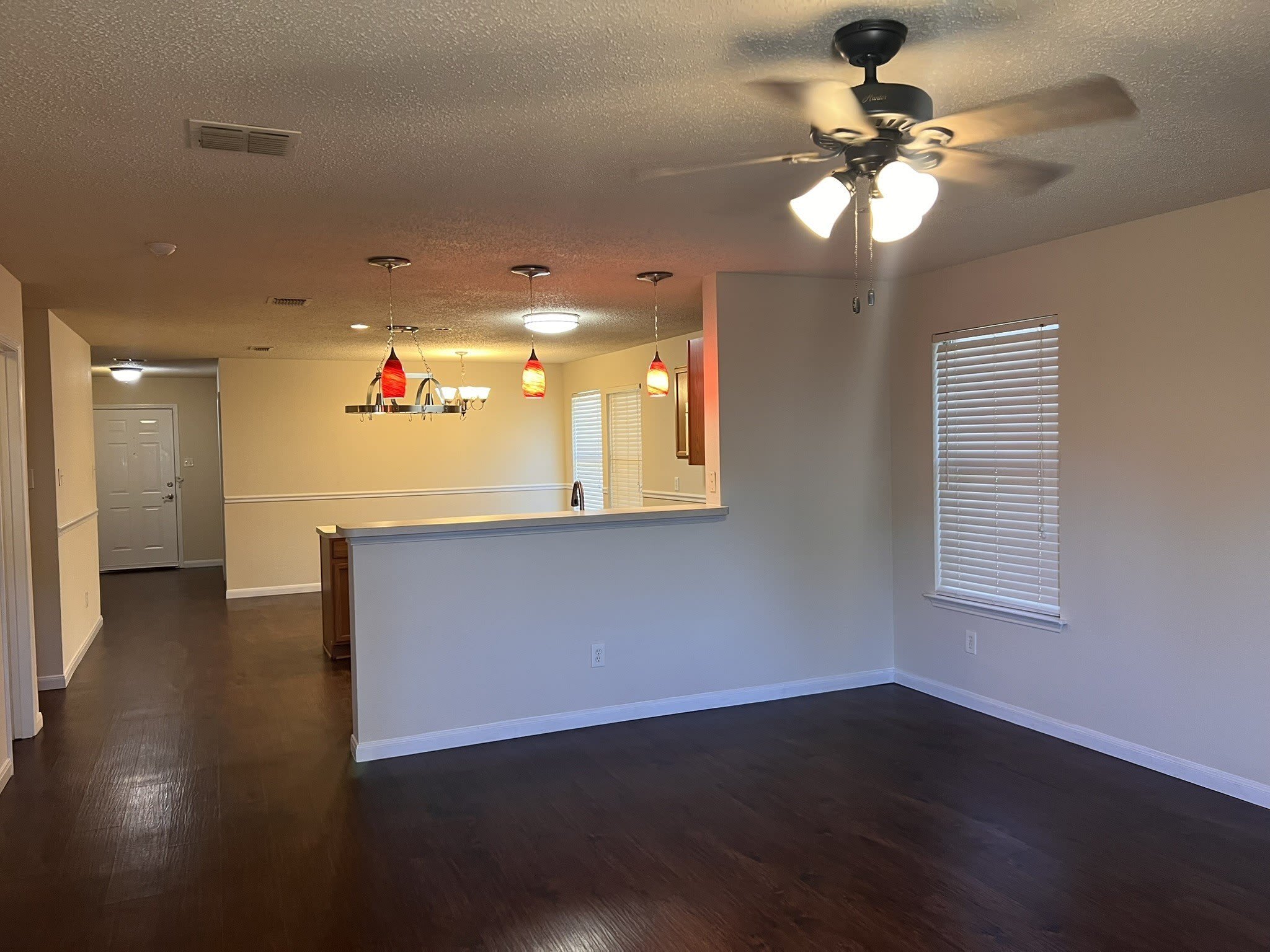1017 Alexandria Drive – photo 4