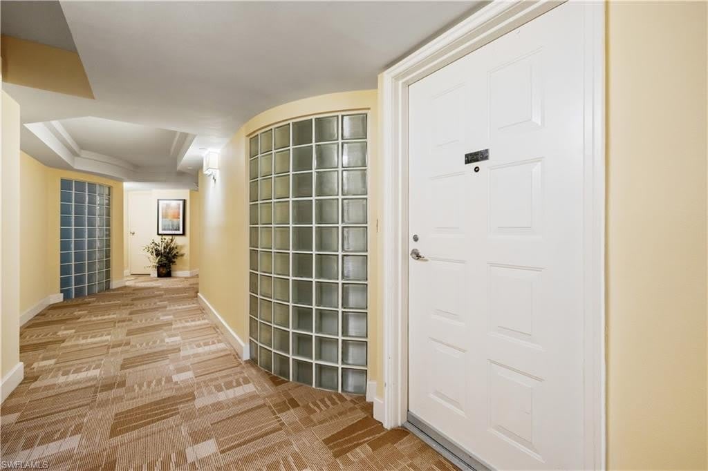 4651 Gulf Shore Blvd N – photo 2