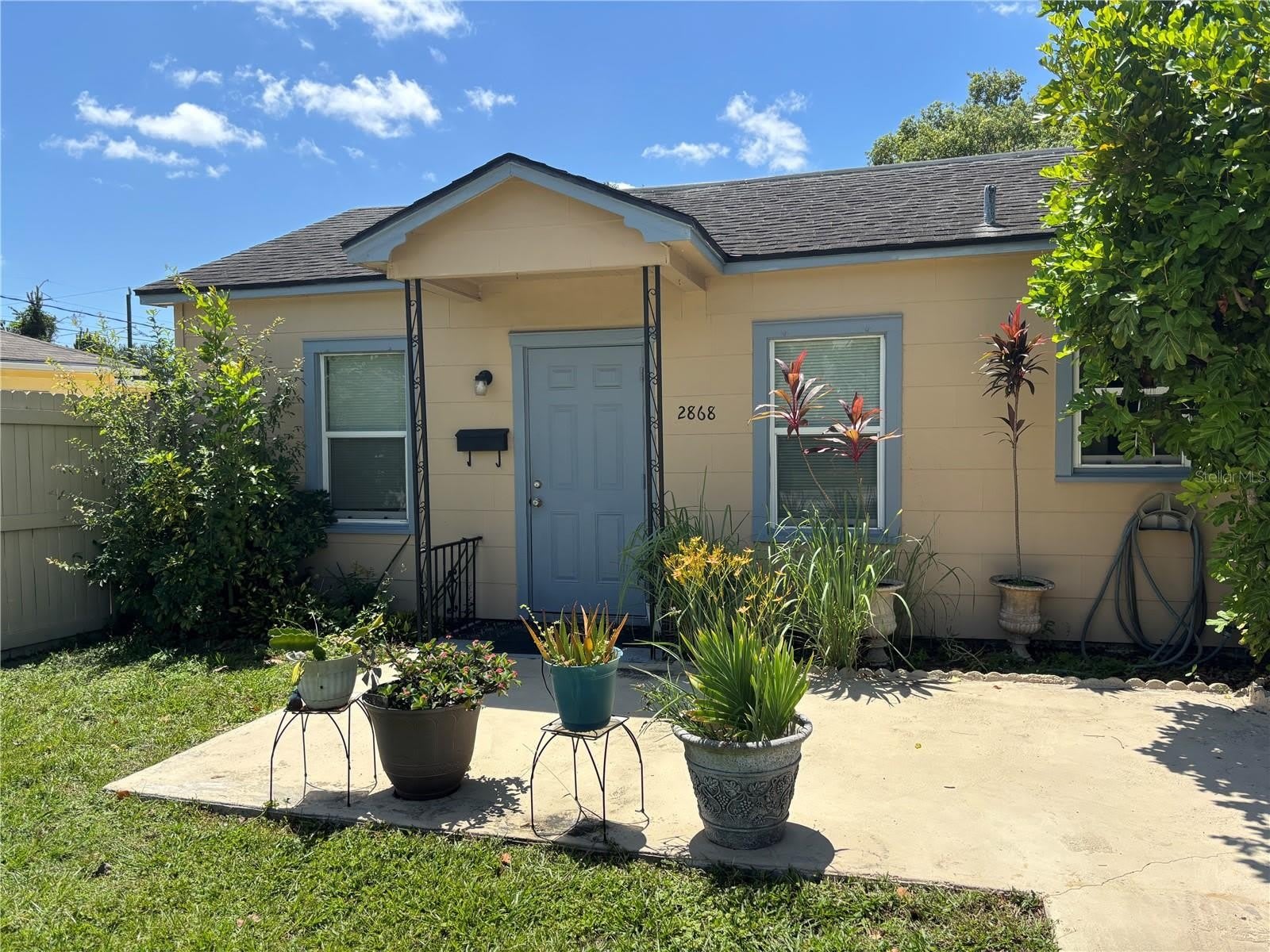 2868 39Th Avenue N – photo 2