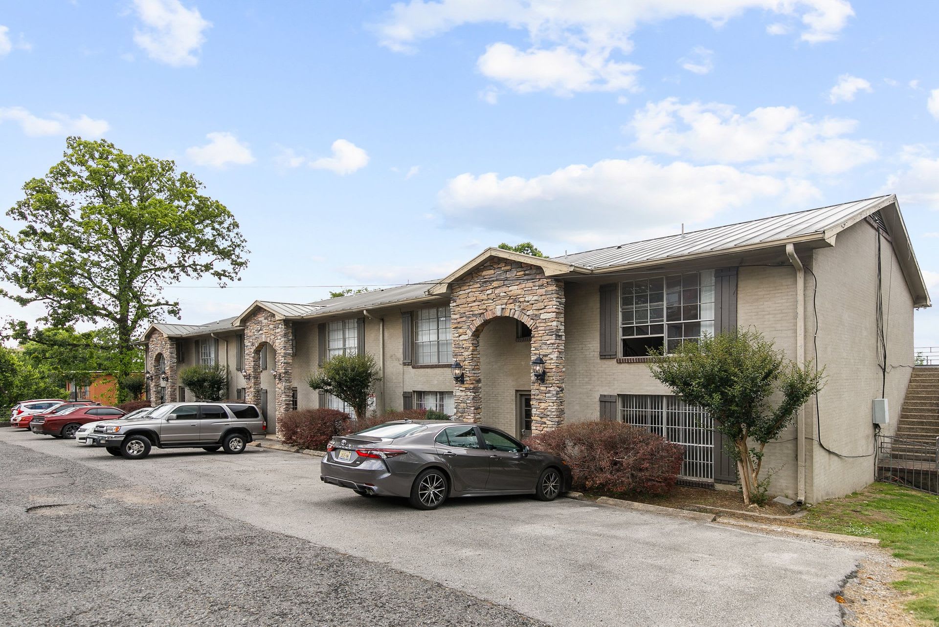 Clairview – photo 1